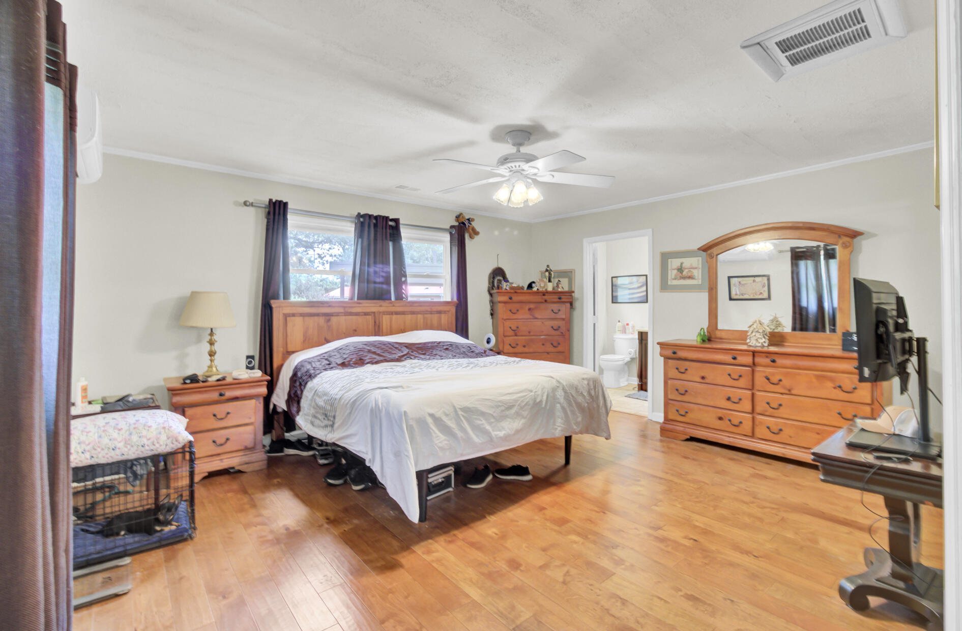 Charleston, South Carolina, 29407, United States, 4 Bedrooms Bedrooms, ,2 BathroomsBathrooms,Residential,For Sale,1950272