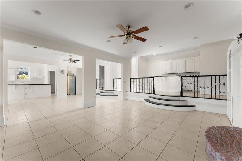 Alpharetta, Georgia, 30005, United States, 10 Bedrooms Bedrooms, ,13 BathroomsBathrooms,Residential,For Sale,1973838