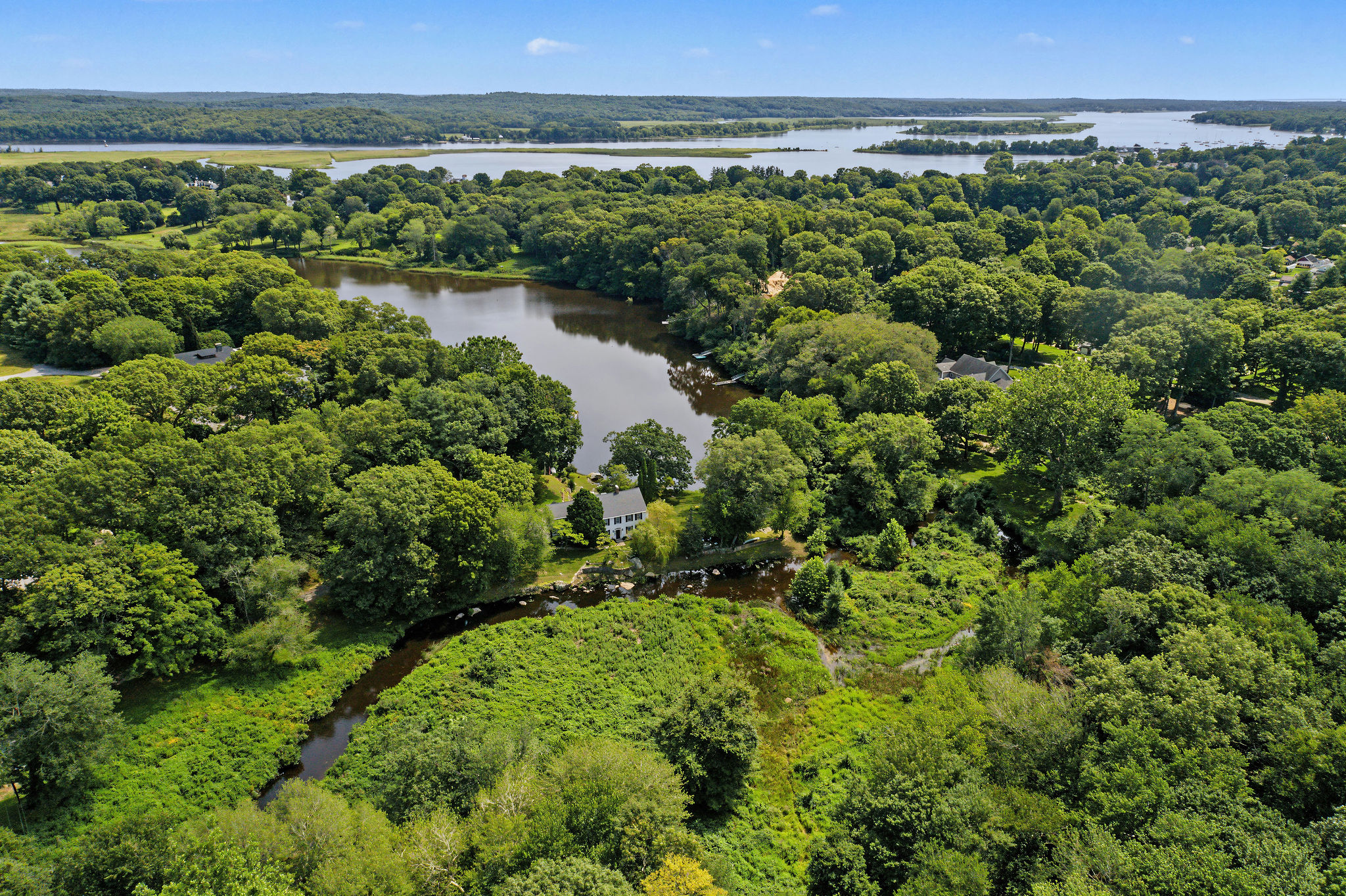  Historic Waterfront Sanctuary on Falls River Cove - 物件實景