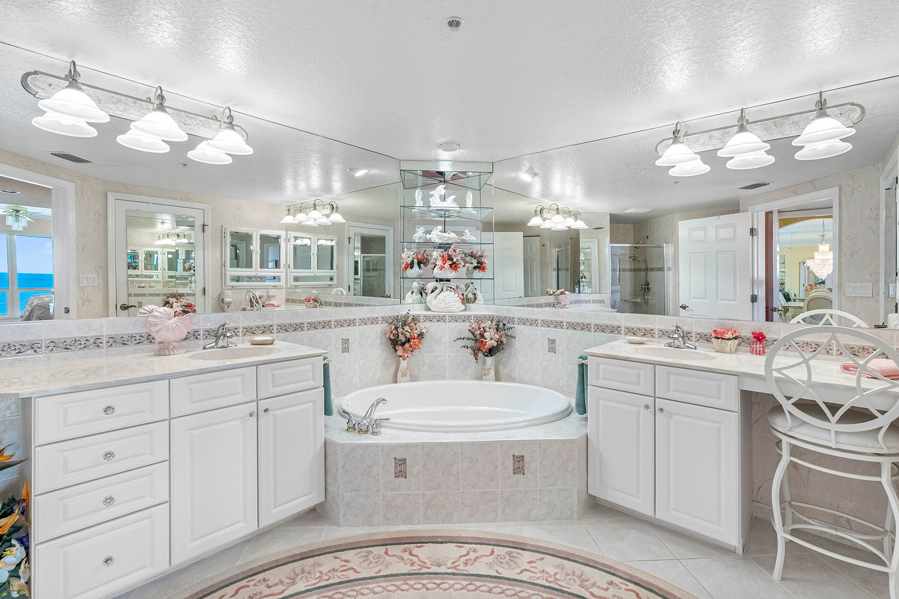  TIDES BEACH CLUB CONDO - 物件實景