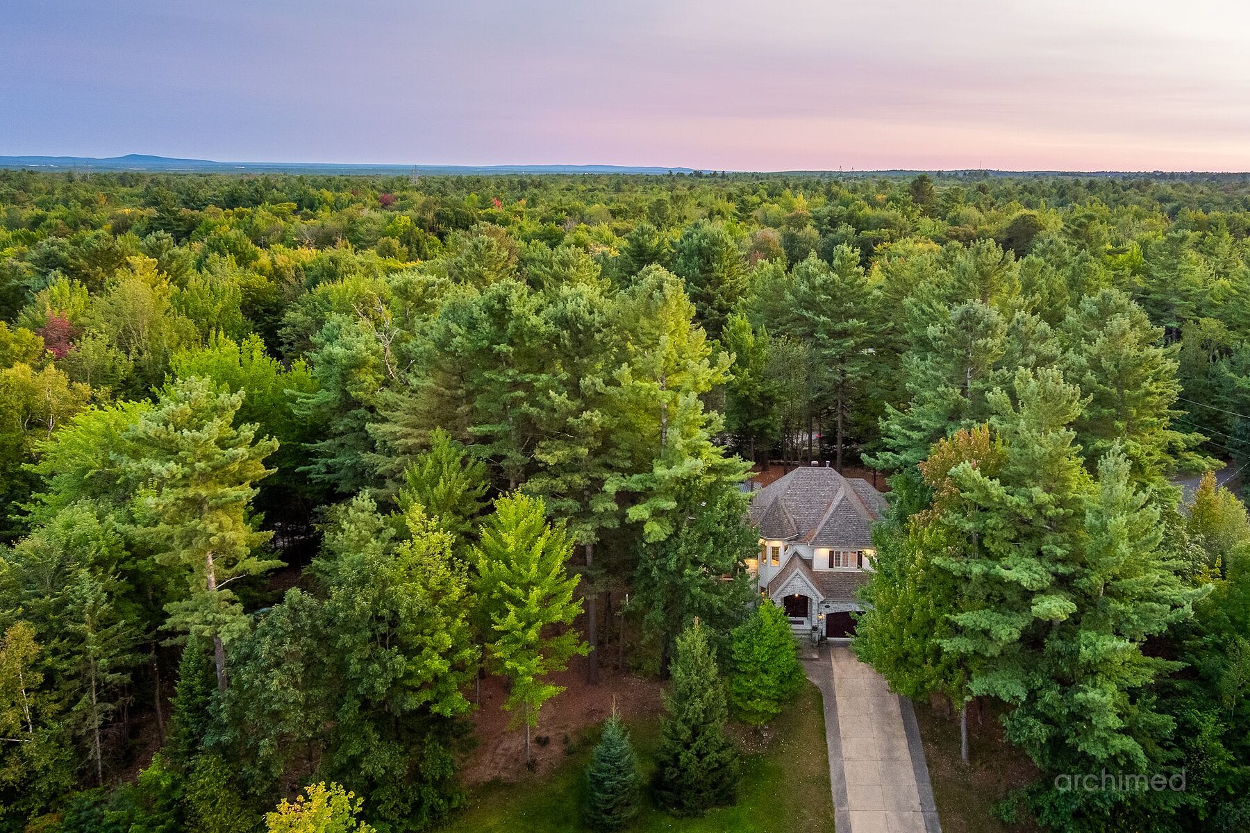  Saint-Colomban, Laurentides - 物件實景
