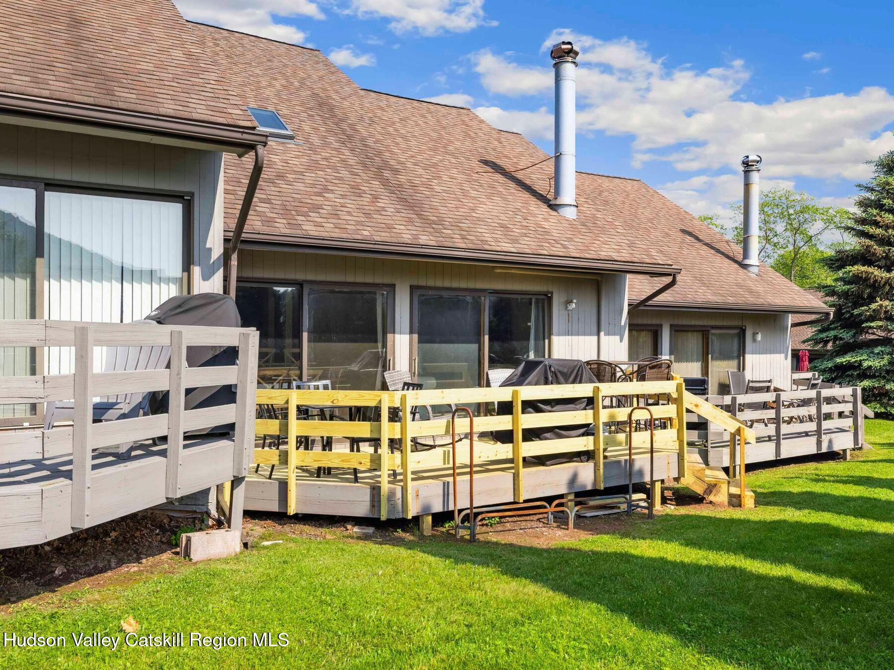Windham, New York, 12496, United States, 2 Bedrooms Bedrooms, ,2 BathroomsBathrooms,Residential,For Sale,1898510
