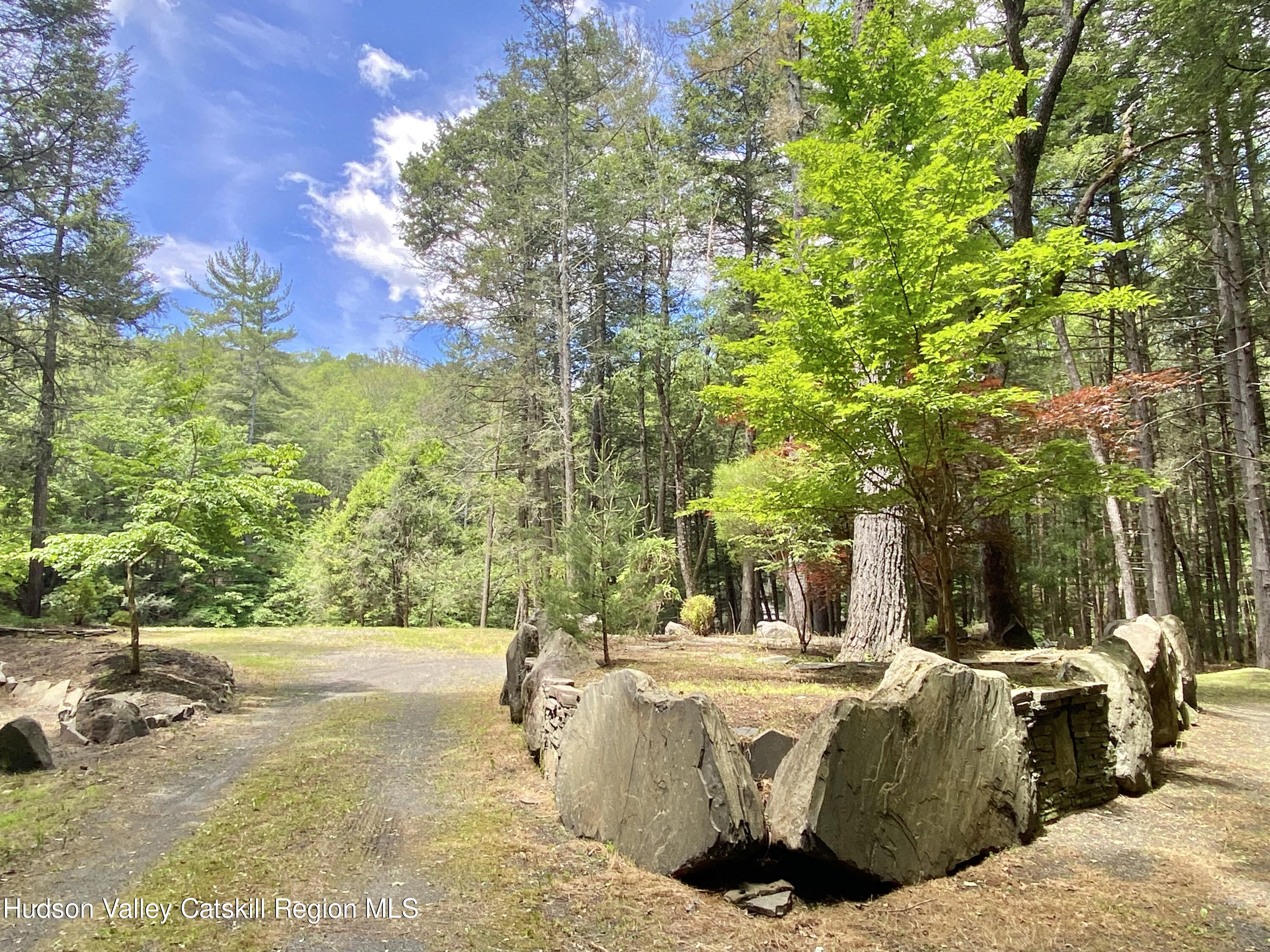 Olivebridge, New York, 12461, United States, ,Residential,For Sale,1804505