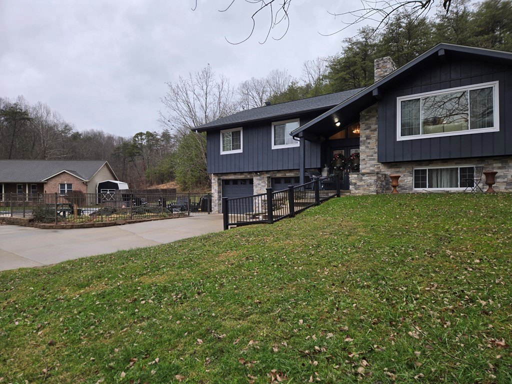 Pedro, Ohio, 45659, United States, 4 Bedrooms Bedrooms, ,3 BathroomsBathrooms,Residential,For Sale,2005116