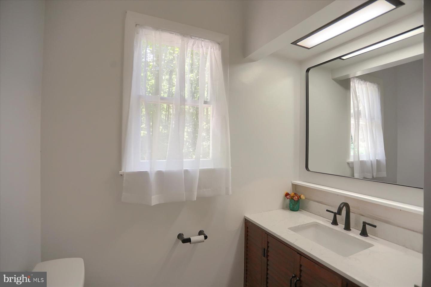 New Cumberland, Pennsylvania, 17070, United States, 4 Bedrooms Bedrooms, ,3 BathroomsBathrooms,Residential,For Sale,1955923