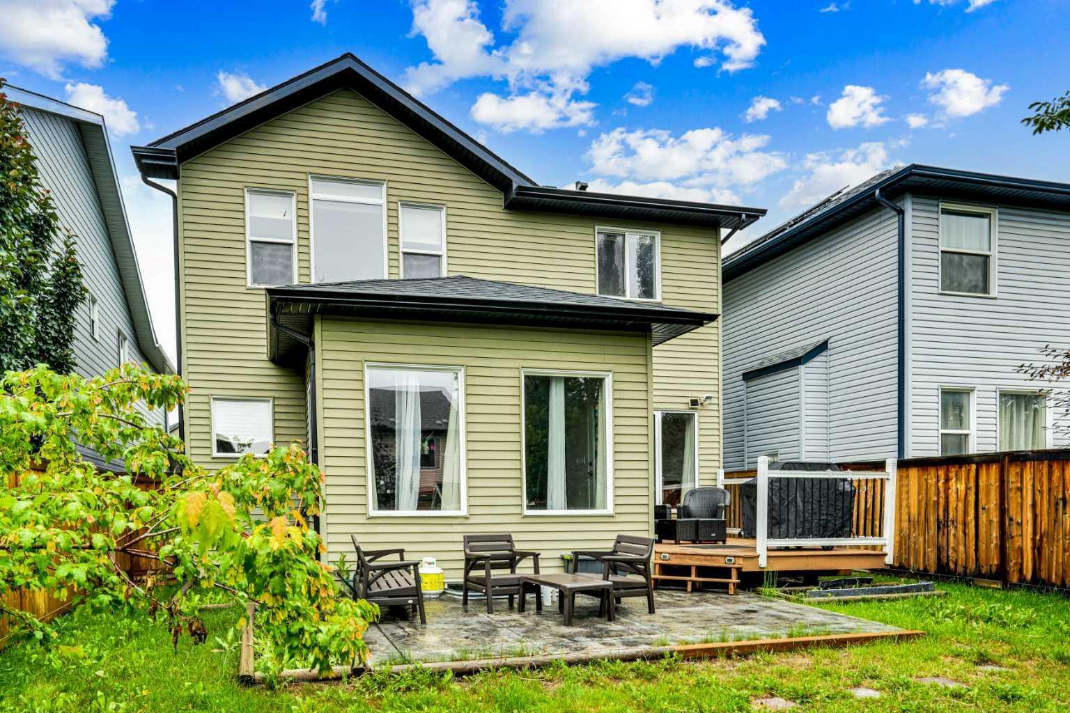 CALGARY, Alberta, T2X 0J7, CA, 3 Bedrooms Bedrooms, ,3 BathroomsBathrooms,Residential,For Sale,1906962
