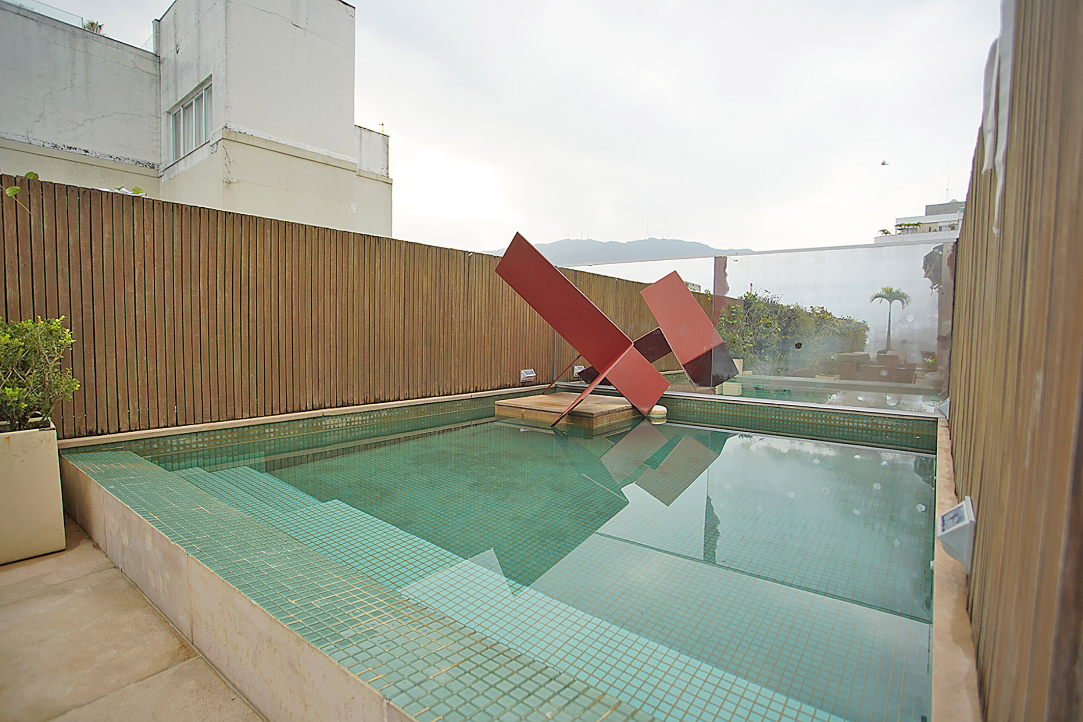  Oceanfront duplex penthouse with panoramic views and refined interiors - 物件實景