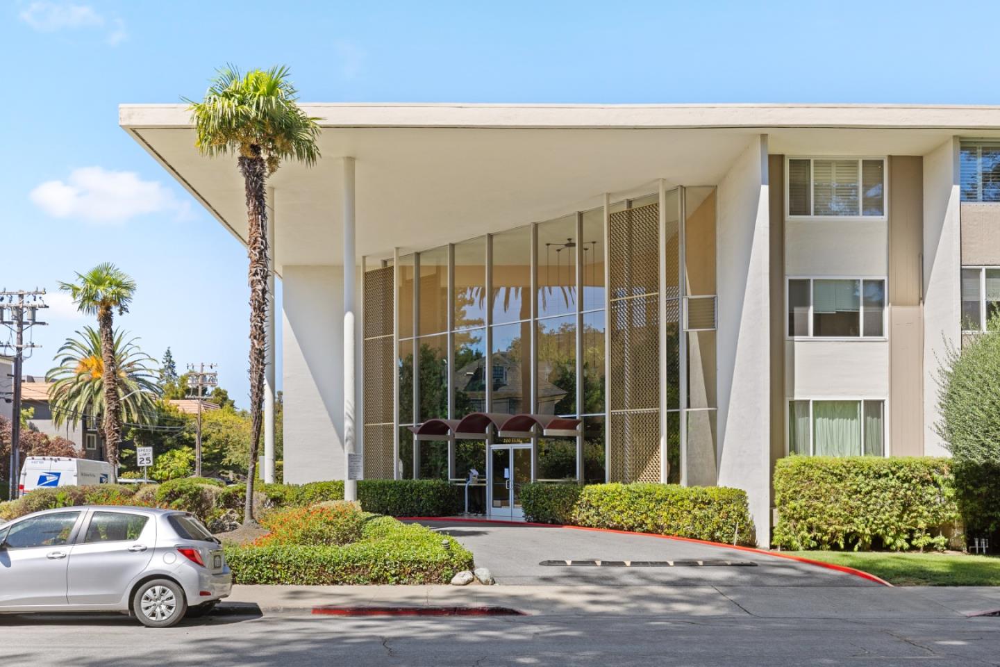 San Mateo, California, 94401, United States, 1 Bedroom Bedrooms, ,1 BathroomBathrooms,Residential,For Sale,1951170