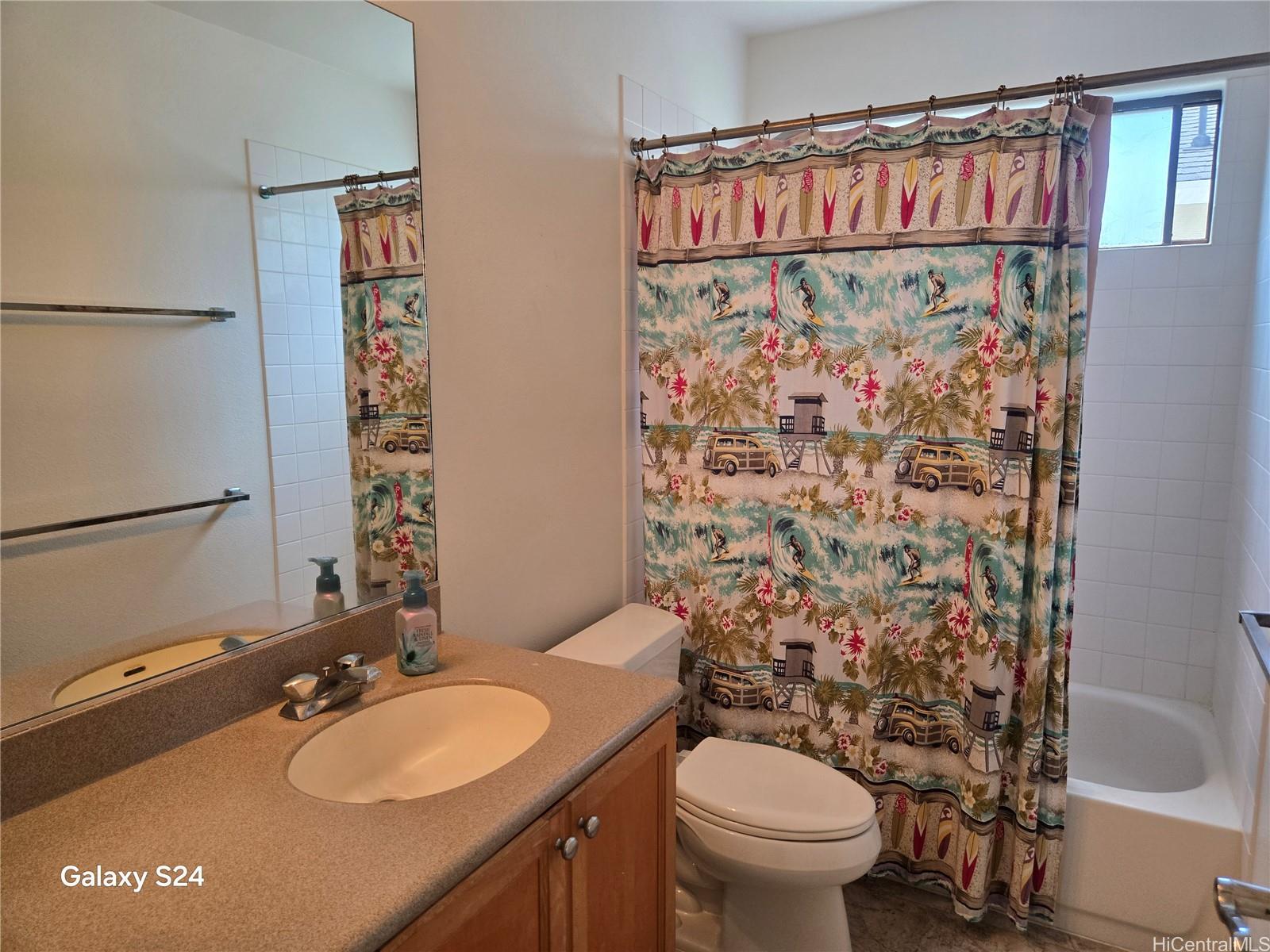 Waipahu, Hawaii, 96797, United States, 4 Bedrooms Bedrooms, ,3 BathroomsBathrooms,Residential,For Sale,1900560