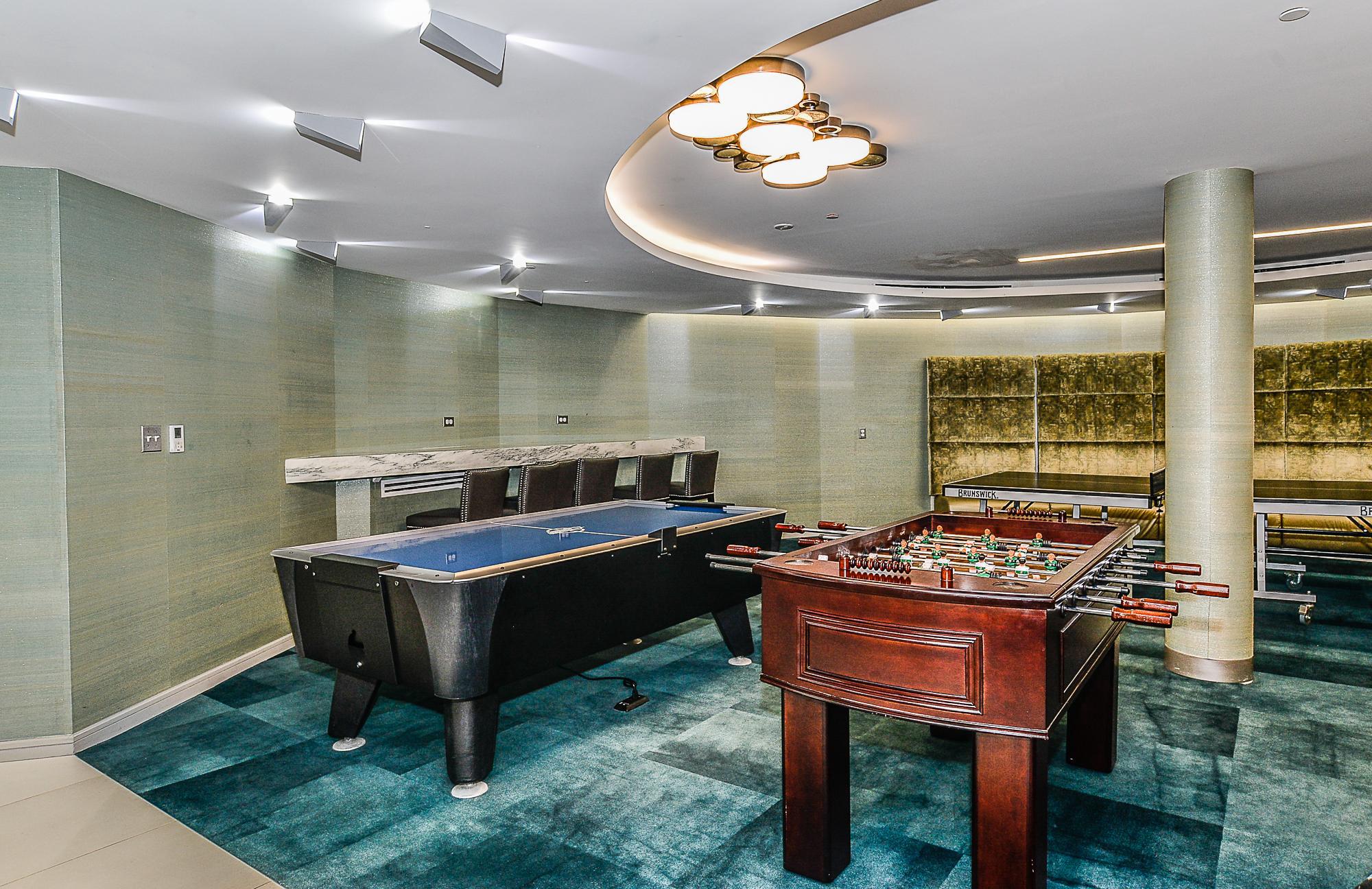  8380 Greensboro Drive, Mclean, VA, 22102 - 物件實景