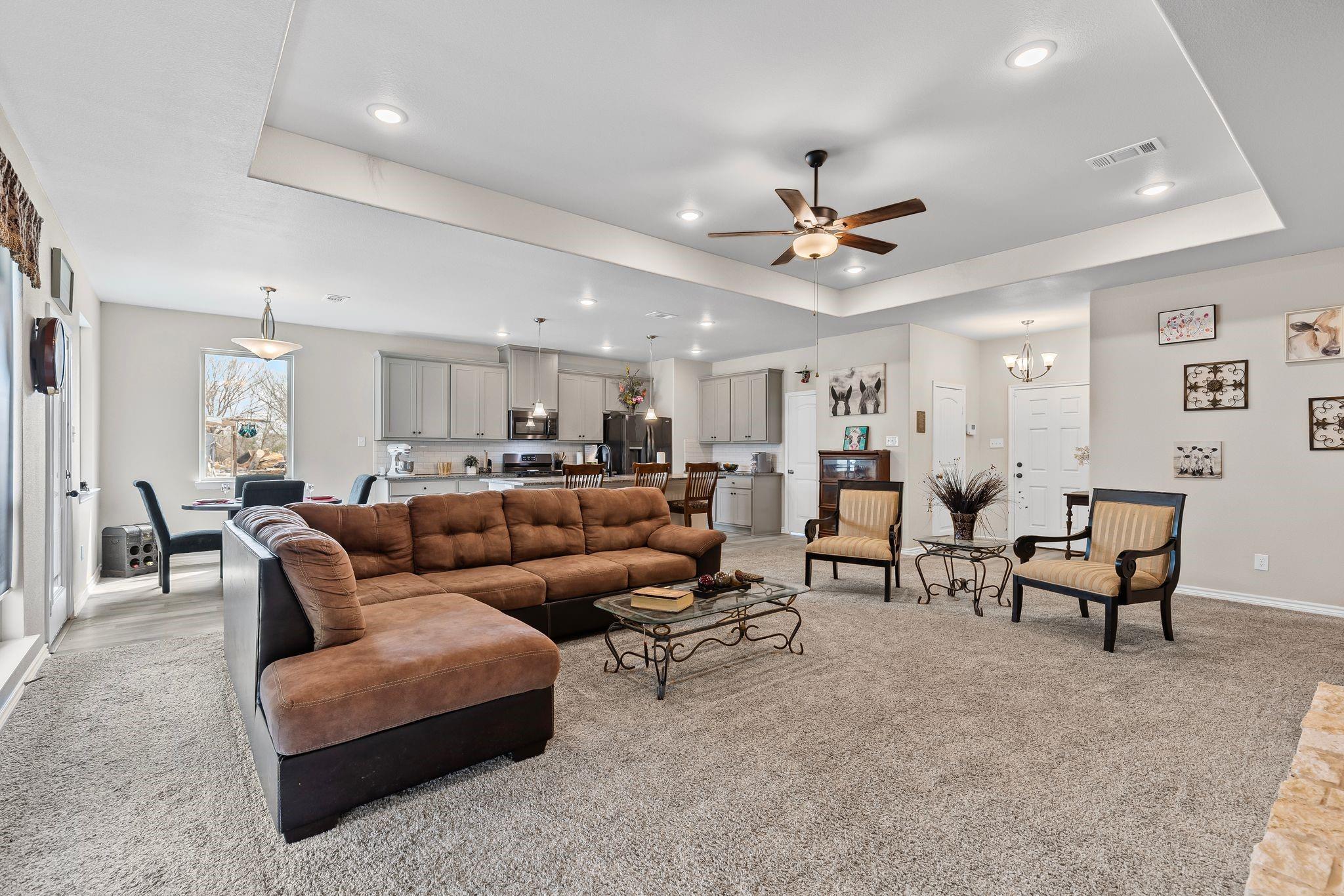 Royse City, Texas, 75135, United States, 3 Bedrooms Bedrooms, ,2 BathroomsBathrooms,Residential,For Sale,1975970