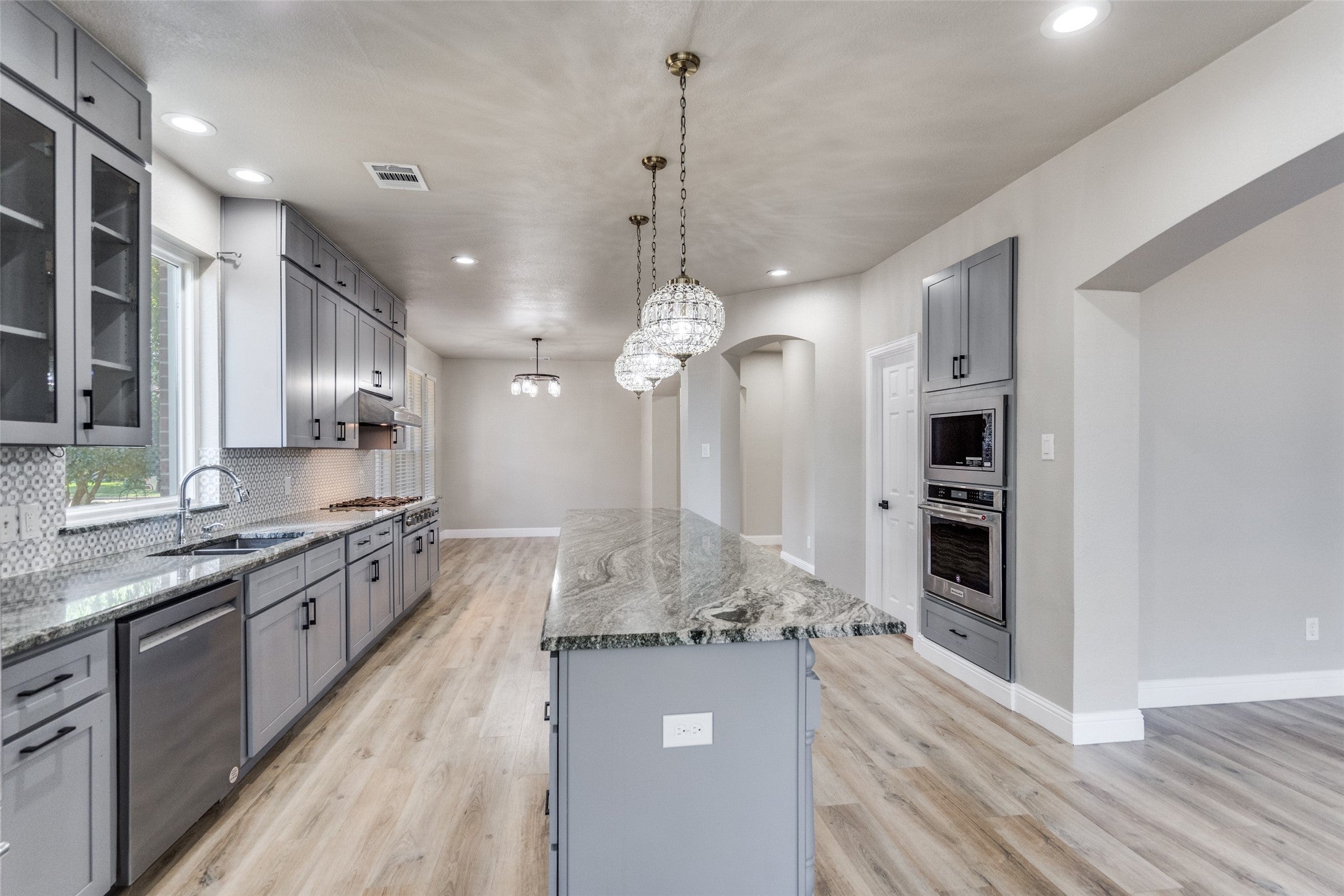 Allen, Texas, 75002, United States, 4 Bedrooms Bedrooms, ,4 BathroomsBathrooms,Residential,For Sale,1980475