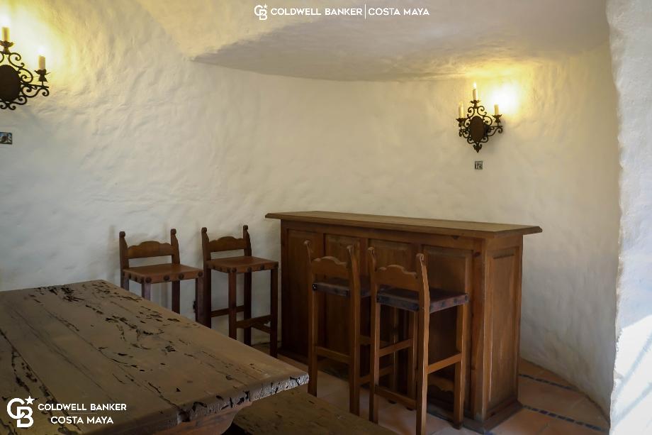 Privada Emiliano Zapata, Puebla, Puebla, 72190, Mexico, 5 Bedrooms Bedrooms, ,7 BathroomsBathrooms,Residential,For Sale,Privada Emiliano Zapata,1625472