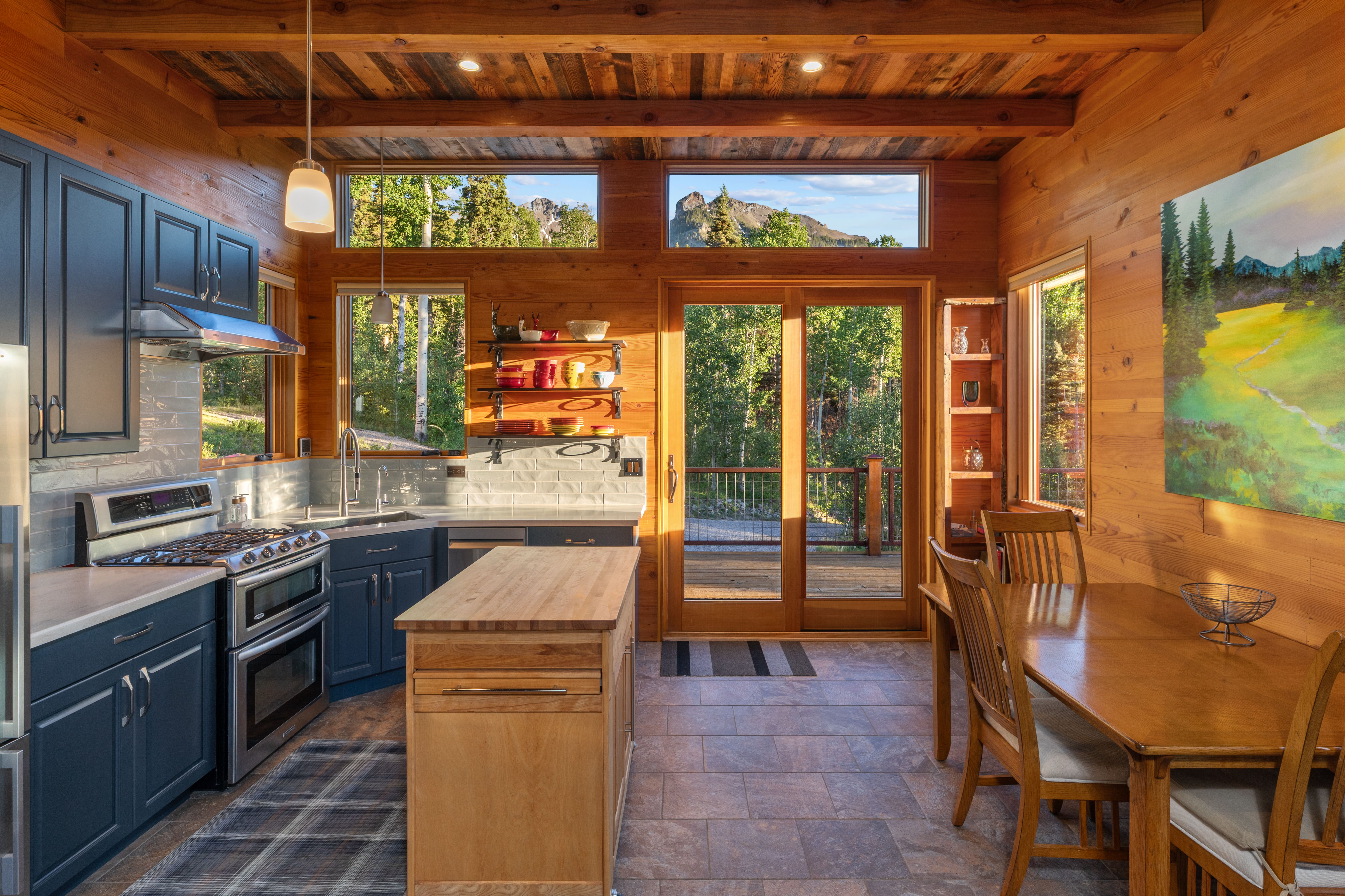  Off-Grid Mountain Retreat Bordering The National Forest - 物件實景