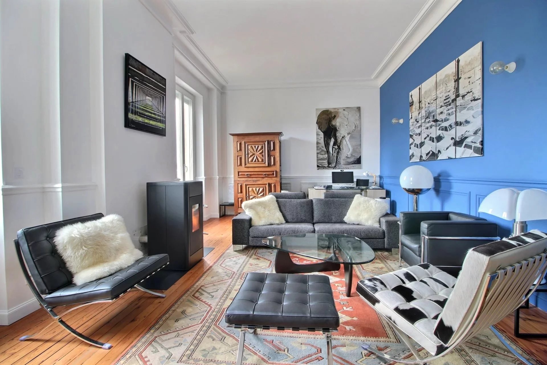 Bordeaux, New Aquitaine, 33000, FR, 3 Bedrooms Bedrooms, ,3 BathroomsBathrooms,Residential,For Sale,1679065