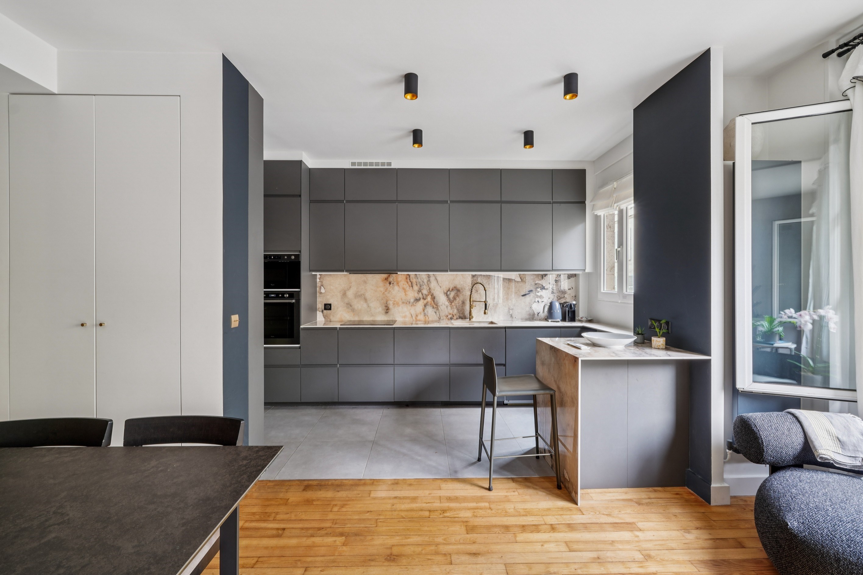  Three-room apartment with two bedrooms – 71 sqm – Renovated – Saint-Sulpice - 物件實景