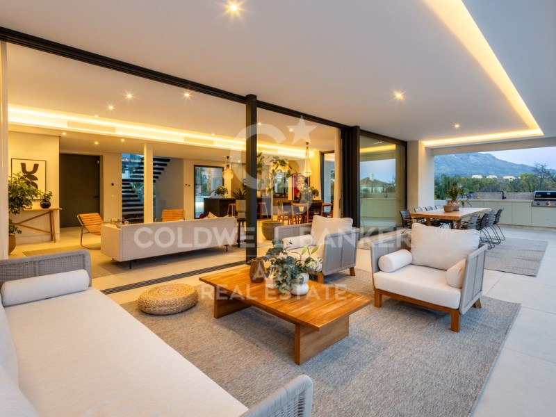 Marbella, Andalusia, ES, 5 Bedrooms Bedrooms, ,5 BathroomsBathrooms,Residential,For Sale,1766587
