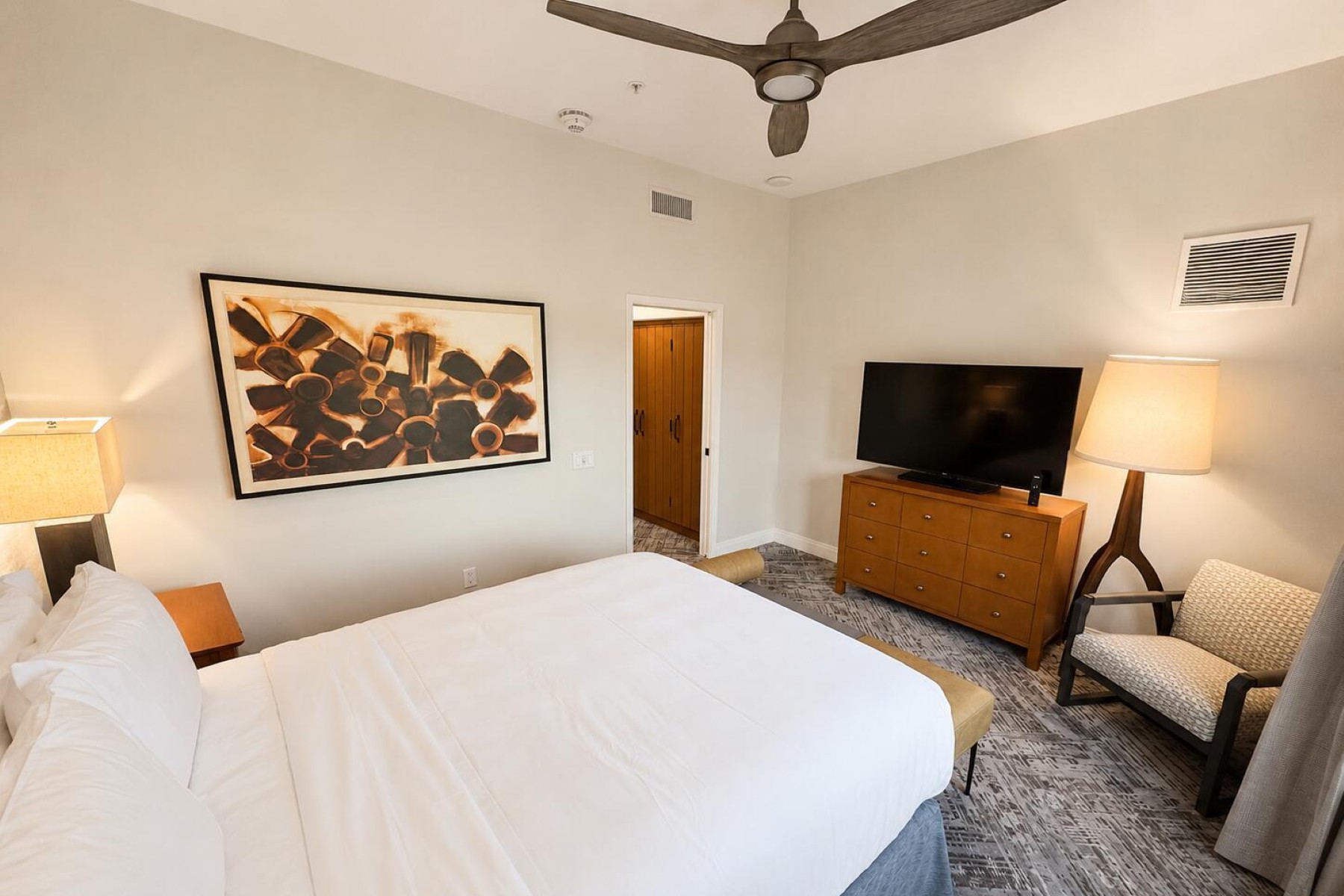  6000 E Camelback Road  Scottsdale, AZ - 物件實景