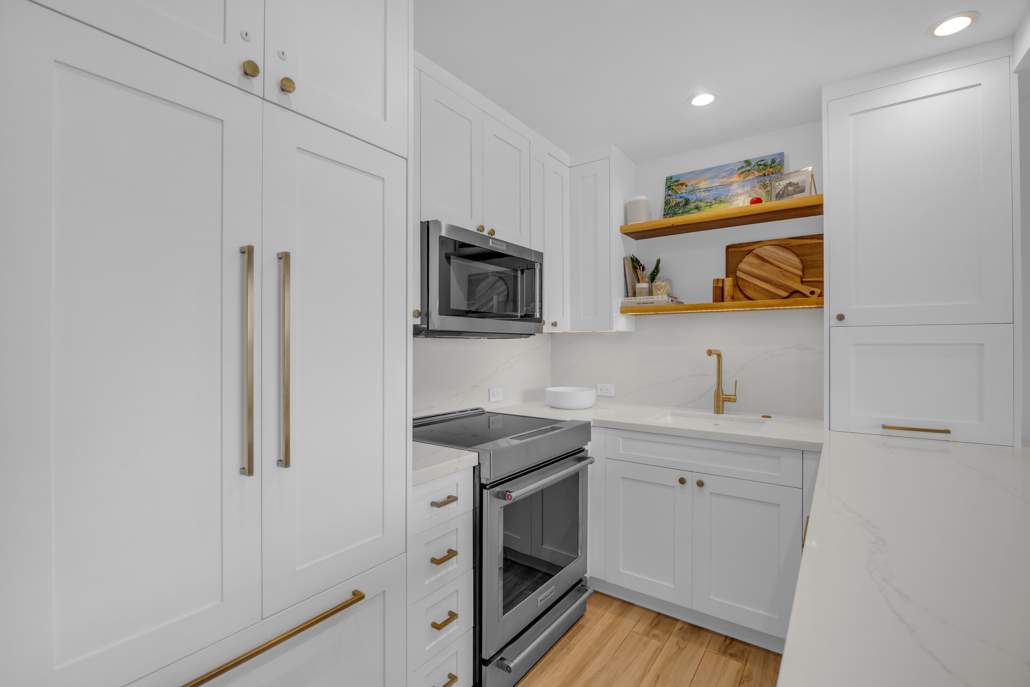 Direct oceanfront, beautiful remodeled 2 bedroom, lanai dining, furnished - 物件實景