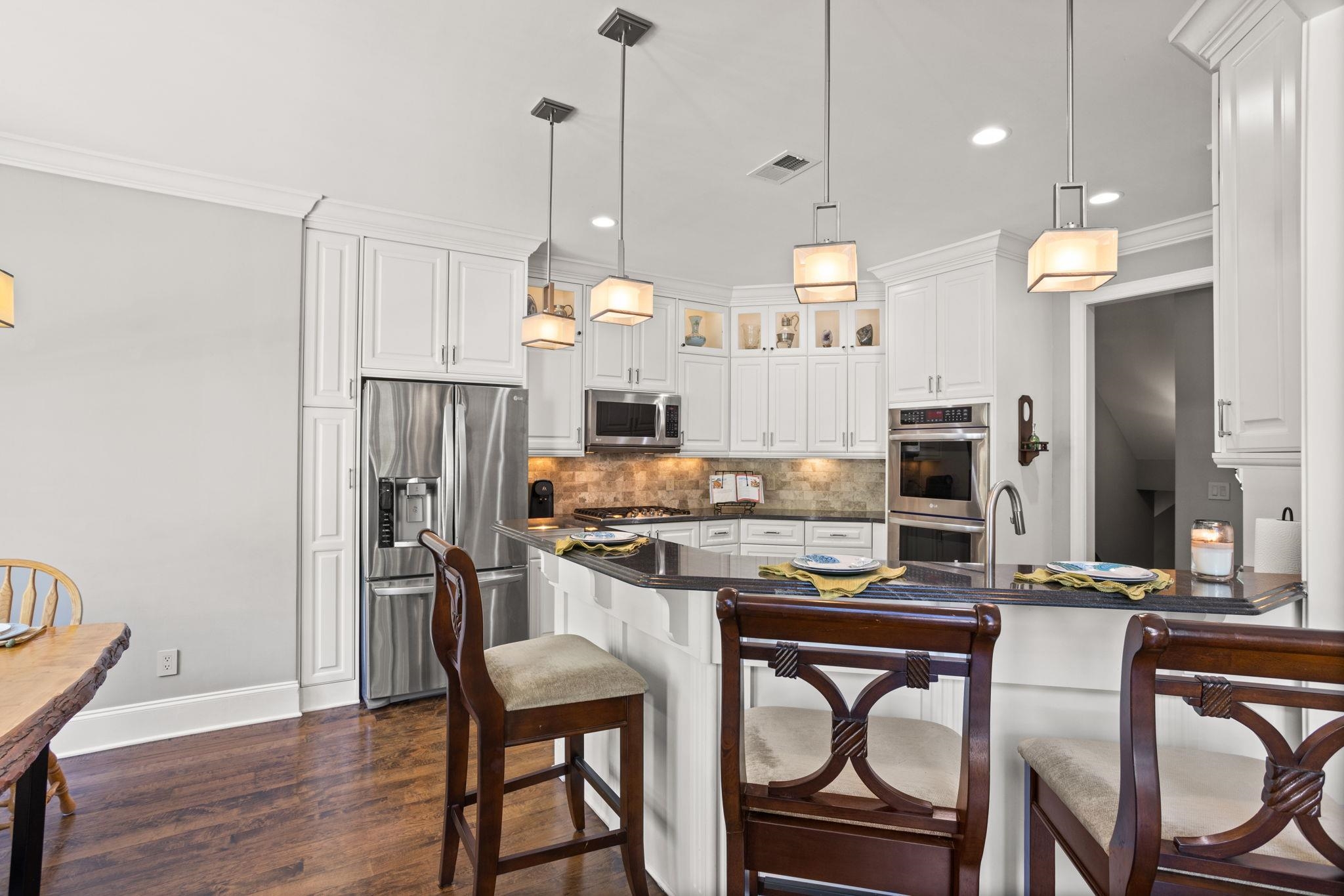 Ninety Six, South Carolina, 29666, United States, 4 Bedrooms Bedrooms, ,4 BathroomsBathrooms,Residential,For Sale,1792432
