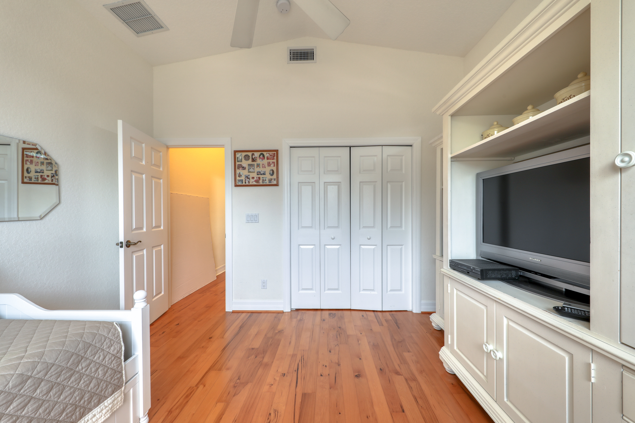 356 WESTWINDS DRIVE, Palm Harbor, Florida, 34683, United States, 3 Bedrooms Bedrooms, ,4 BathroomsBathrooms,Residential,For Sale,356 WESTWINDS DRIVE,1134606