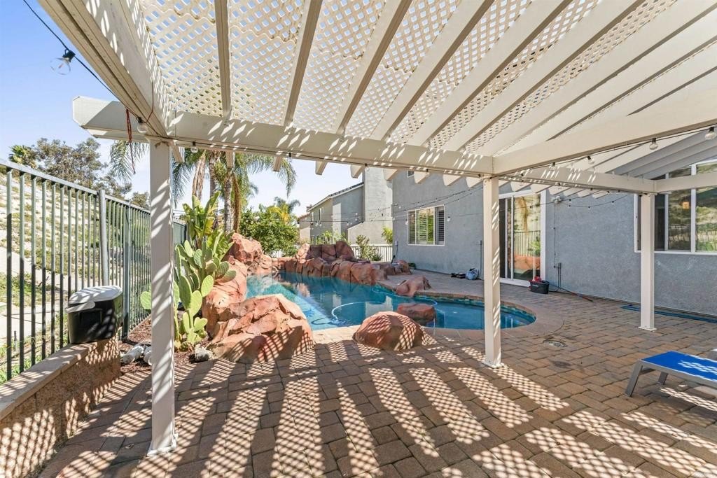 Murrieta, California, 92563, United States, 4 Bedrooms Bedrooms, ,4 BathroomsBathrooms,Residential,For Sale,1900898