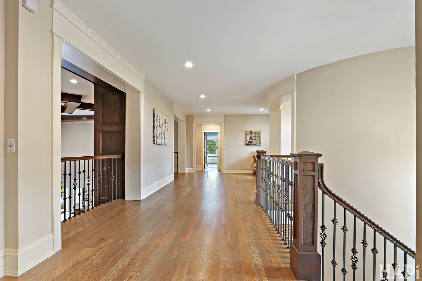 South Barrington, Illinois, 60010, United States, 5 Bedrooms Bedrooms, ,6 BathroomsBathrooms,Residential,For Sale,1947968