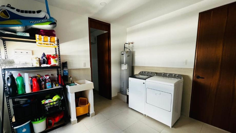 Benito Juárez, Quintana Roo, 77500, Mexico, 4 Bedrooms Bedrooms, ,5 BathroomsBathrooms,Residential,For Sale,1950319