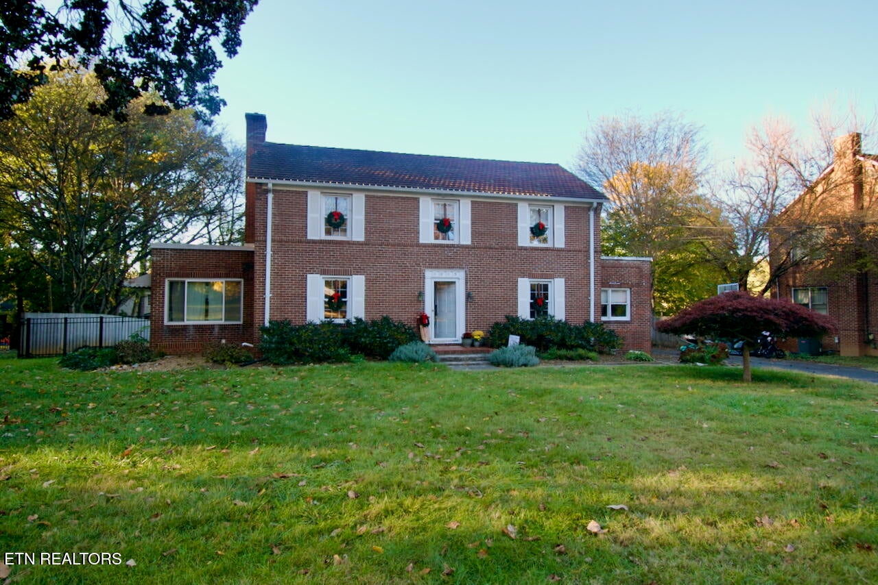 Maryville, Tennessee, 37803, United States, 4 Bedrooms Bedrooms, ,3 BathroomsBathrooms,Residential,For Sale,1989272