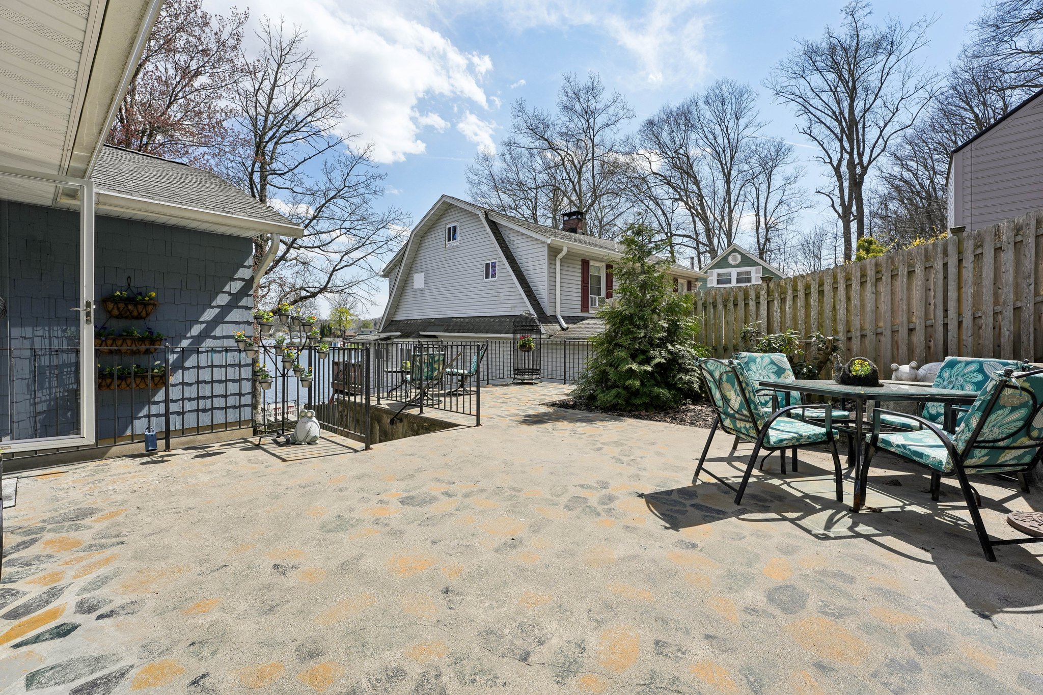  213 Hudson Avenue, Hopatcong, NJ 07843 - 物件實景