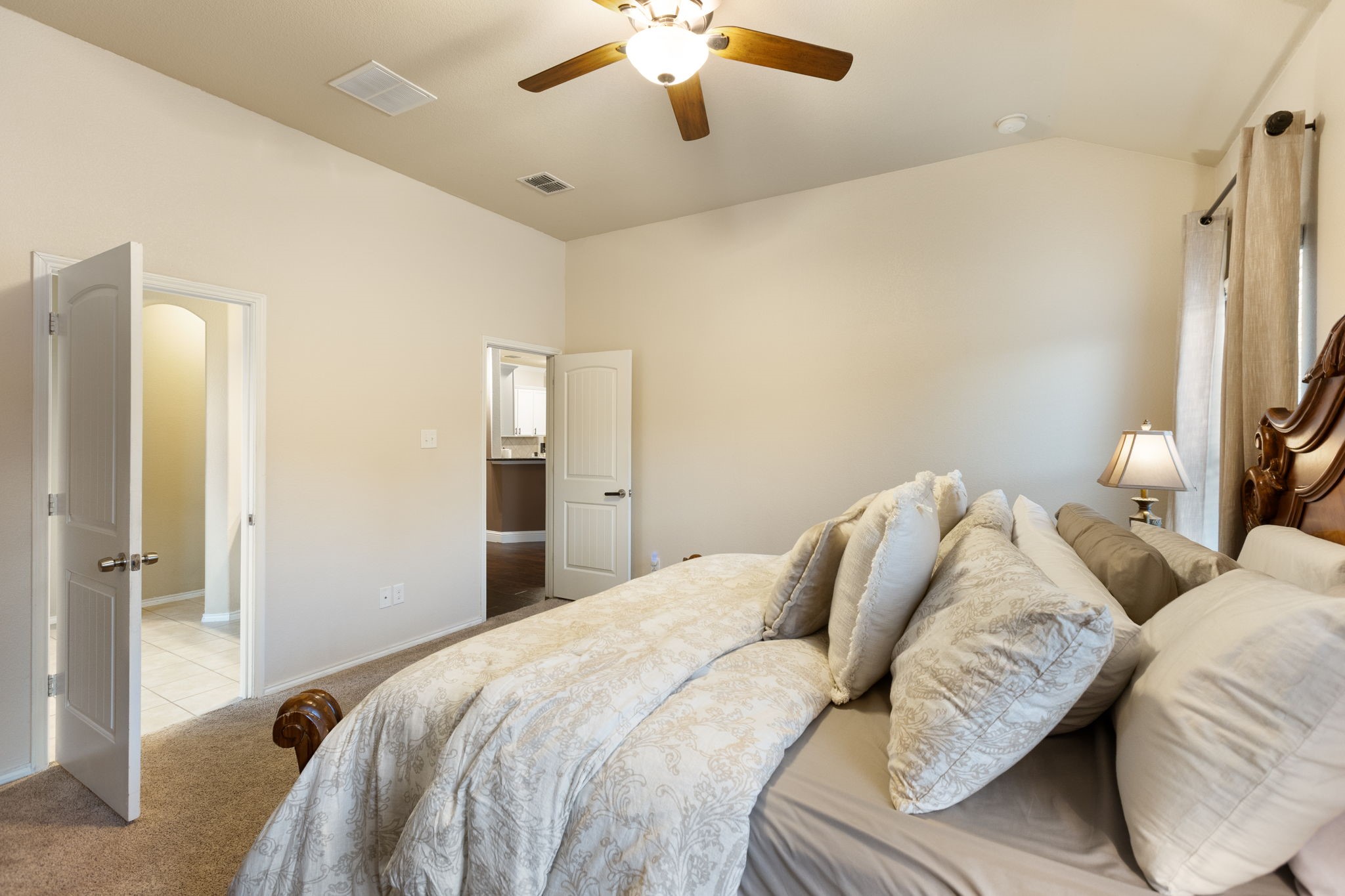 McKinney, Texas, 75071, United States, 5 Bedrooms Bedrooms, ,4 BathroomsBathrooms,Residential,For Sale,1970372