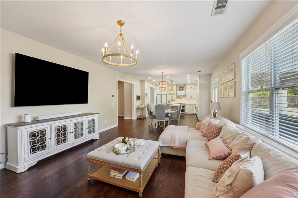 Canton, Georgia, 30115, United States, 6 Bedrooms Bedrooms, ,4 BathroomsBathrooms,Residential,For Sale,2035278