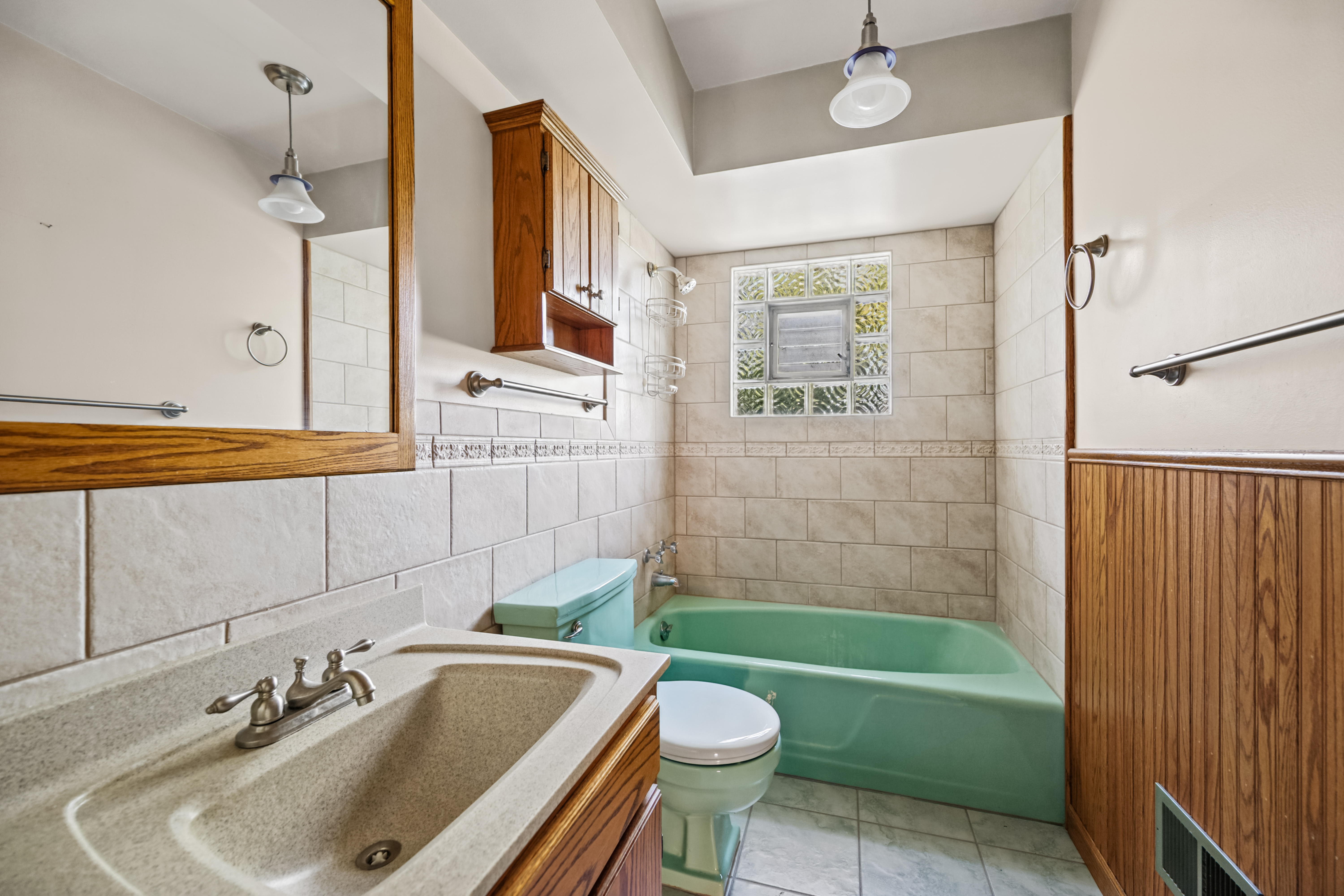  An Exceptional Opportunity Awaits at 2720 Appletree Lane in Northbrook - 物件實景