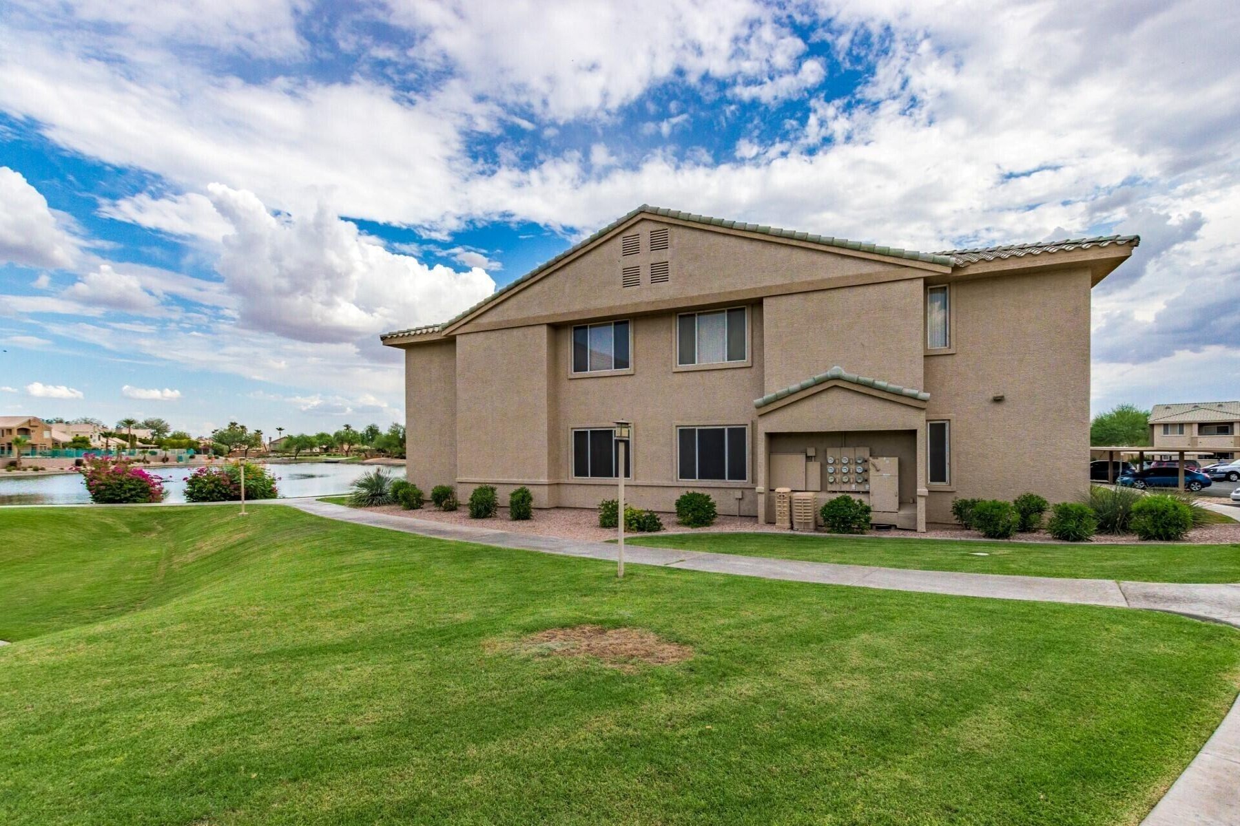  16013 S Desert Foothills Parkway  Phoenix, AZ - 物件實景