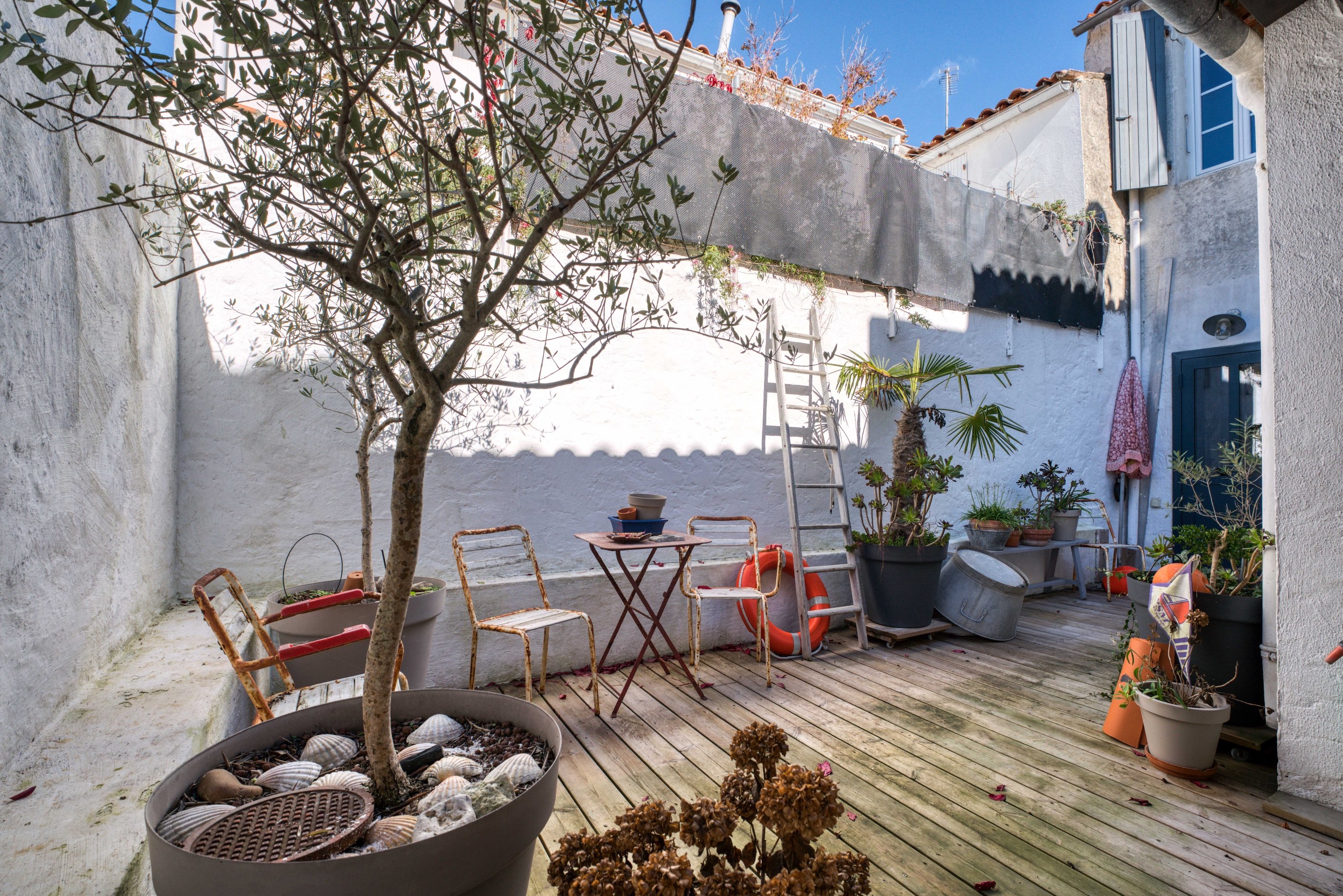  House in the heart of the town, Le Château-d