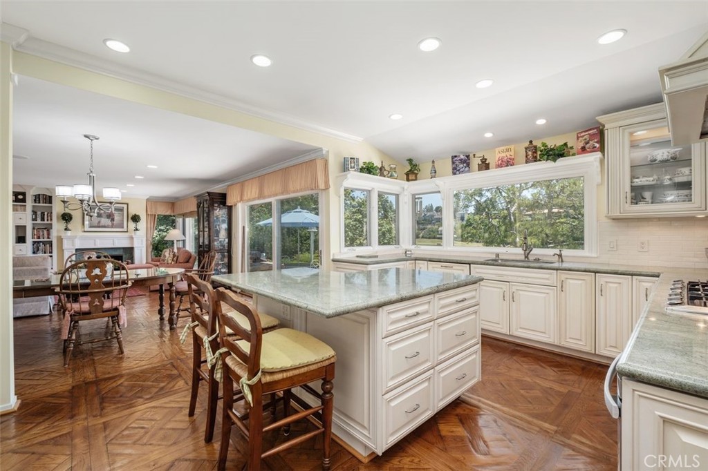 Newport Beach, California, 92660, United States, 7 Bedrooms Bedrooms, ,5 BathroomsBathrooms,Residential,For Sale,1939646