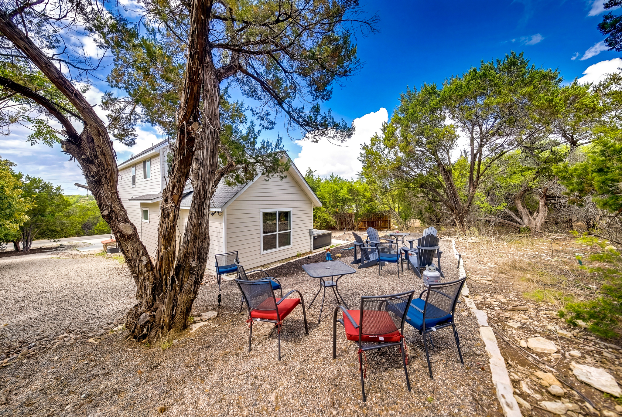  Canyon Lake Home with Hot Tub and Balcony Views - 物件實景
