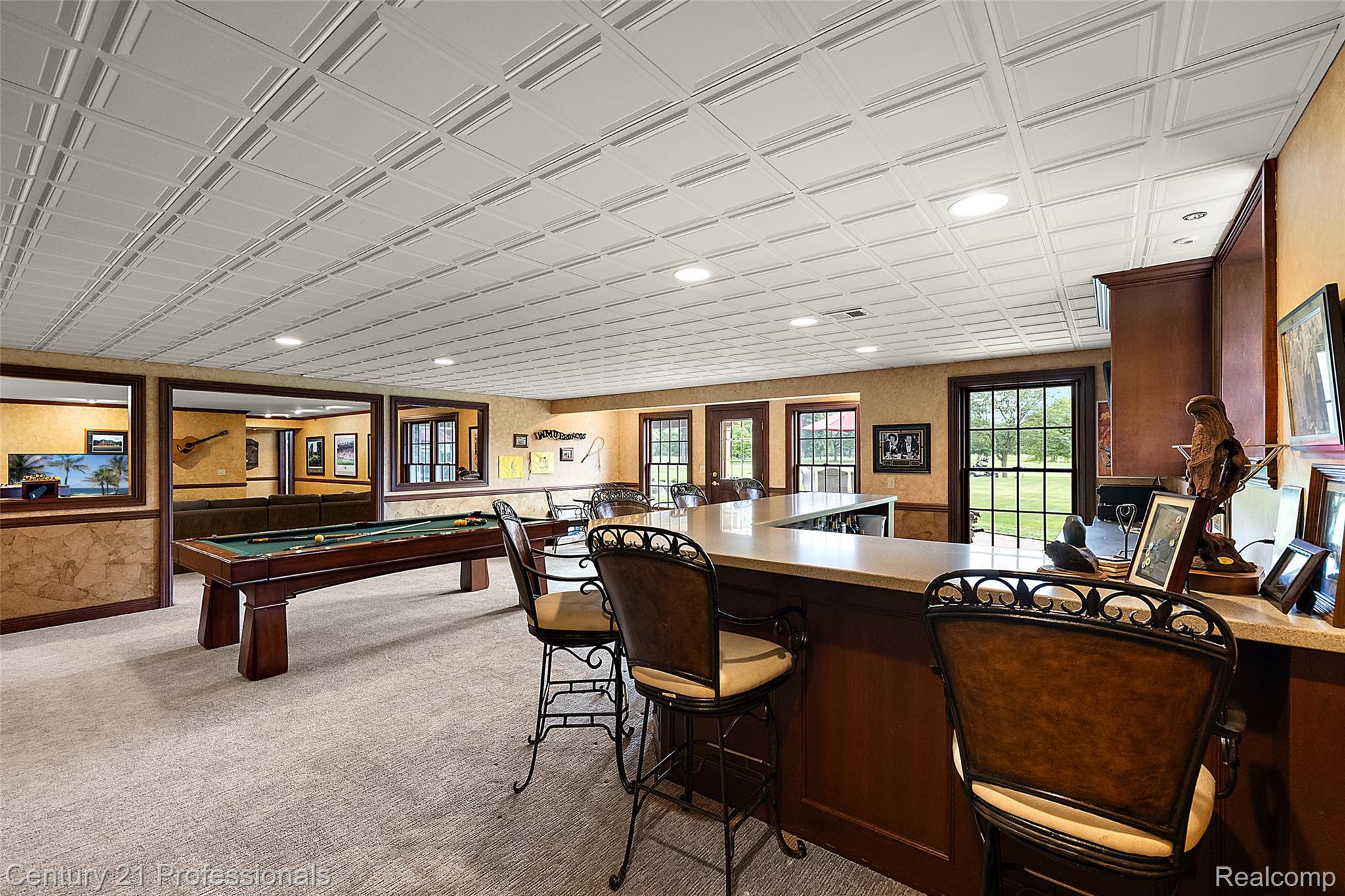 GrandBlanc, Michigan, 48439, United States, 4 Bedrooms Bedrooms, ,5 BathroomsBathrooms,Residential,For Sale,1980457