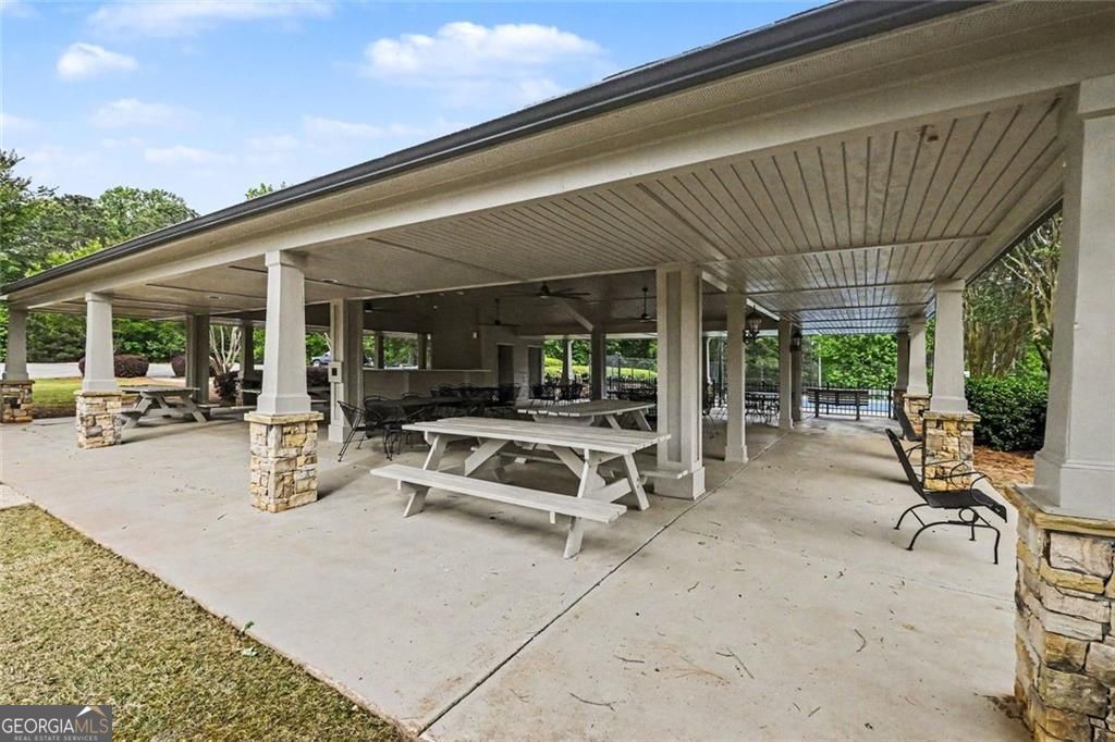 Buford, Georgia, 30519, United States, 5 Bedrooms Bedrooms, ,5 BathroomsBathrooms,Residential,For Sale,2044951