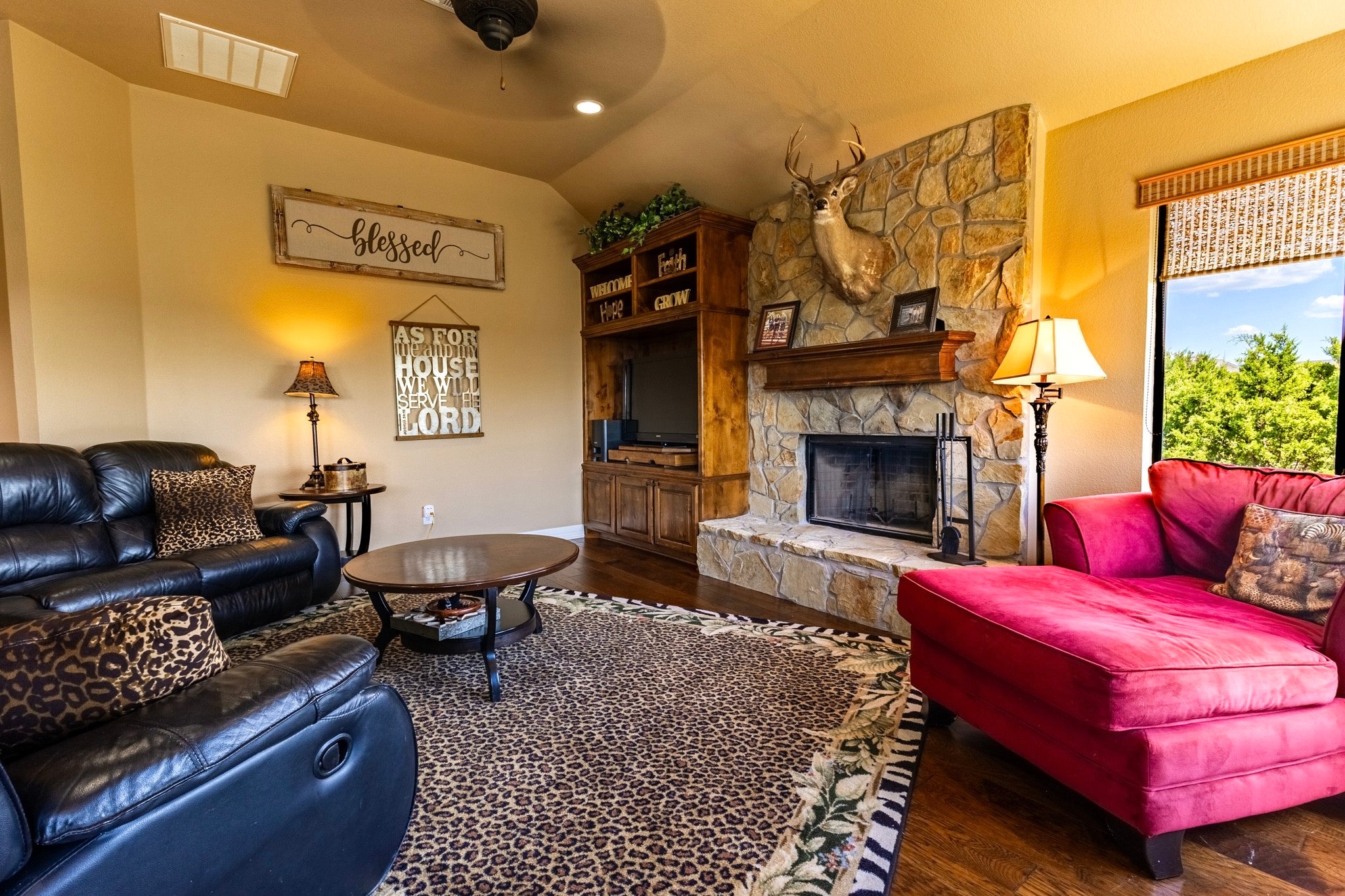 Possum Kingdom Lake, Texas, 76449, United States, 5 Bedrooms Bedrooms, ,3 BathroomsBathrooms,Residential,For Sale,1979729