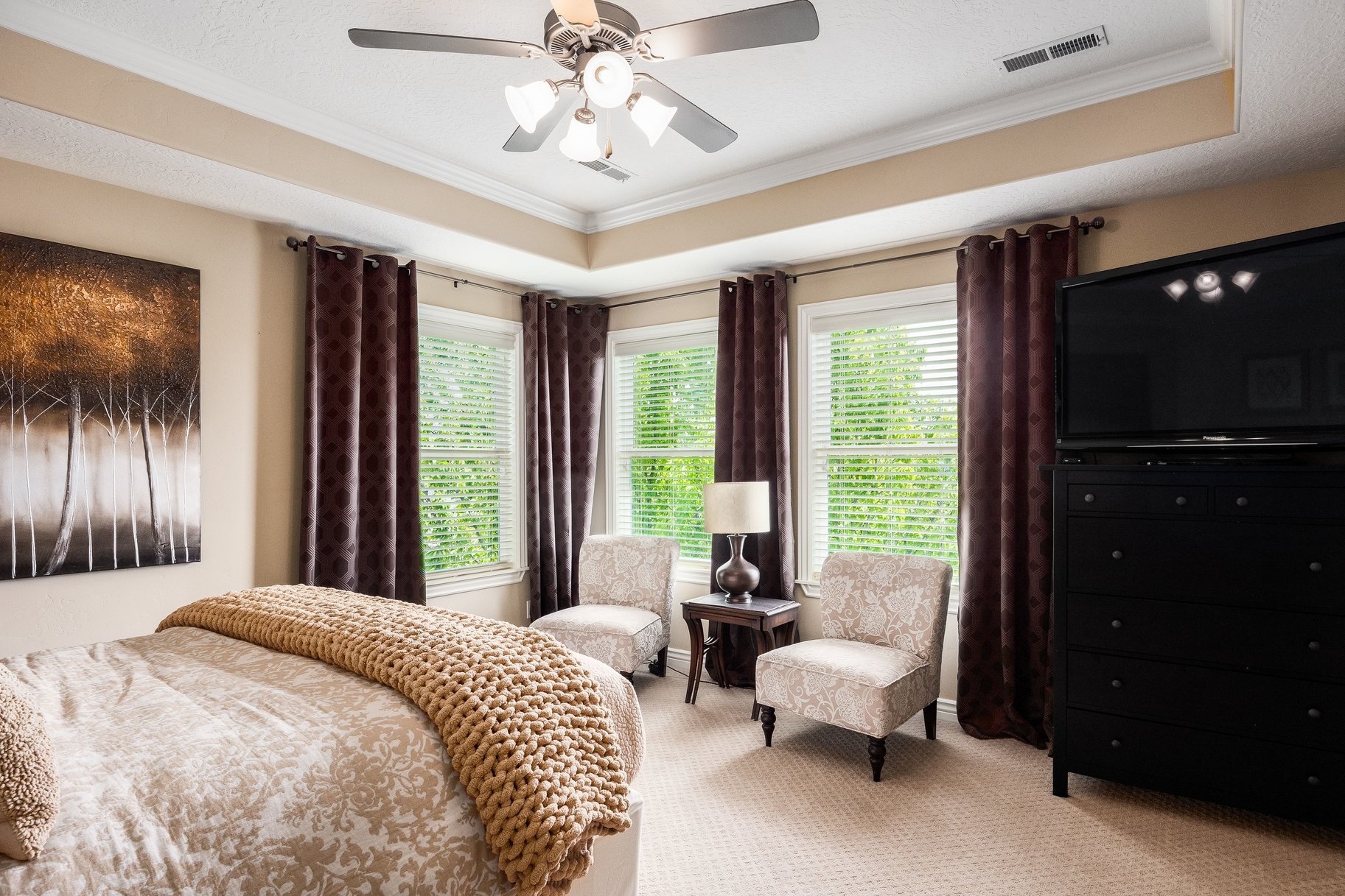  Rare North Shore Gem on One of Daybreak