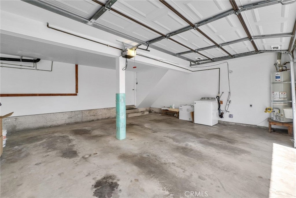 Cypress, California, 90630, United States, 1 Bedroom Bedrooms, ,1 BathroomBathrooms,Residential,For Sale,1950494