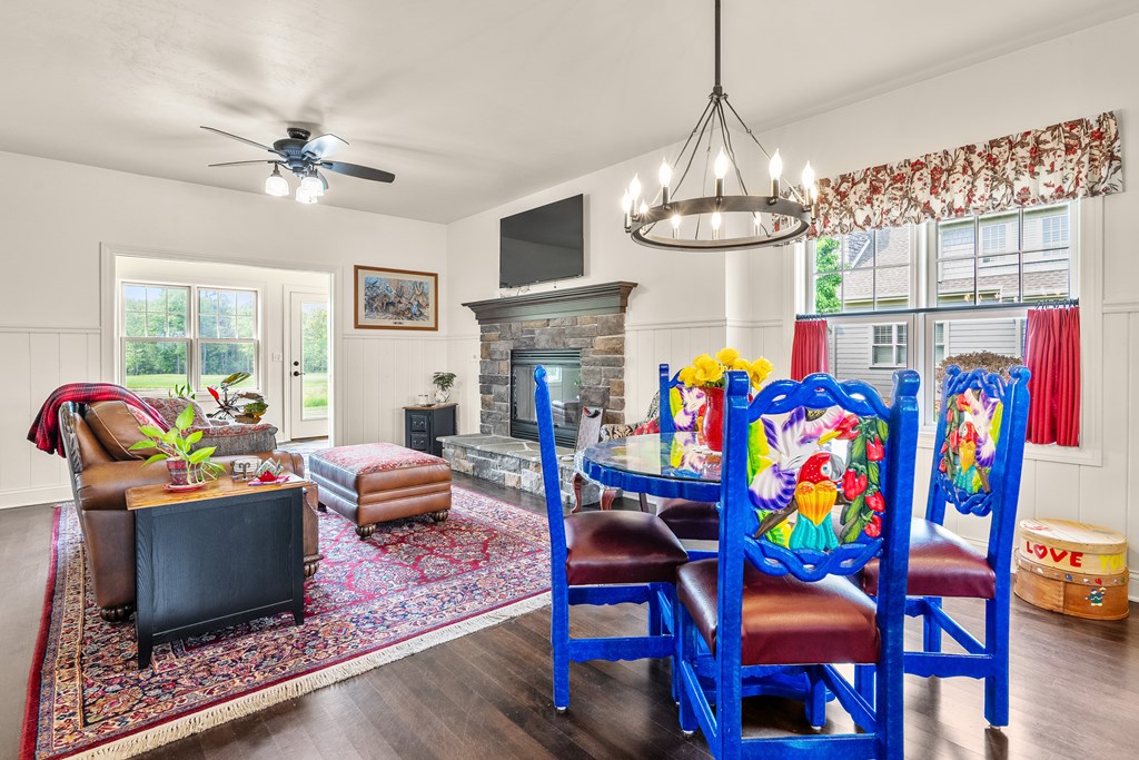 Egg Harbor, Wisconsin, 54209, United States, 3 Bedrooms Bedrooms, ,3 BathroomsBathrooms,Residential,For Sale,1927227
