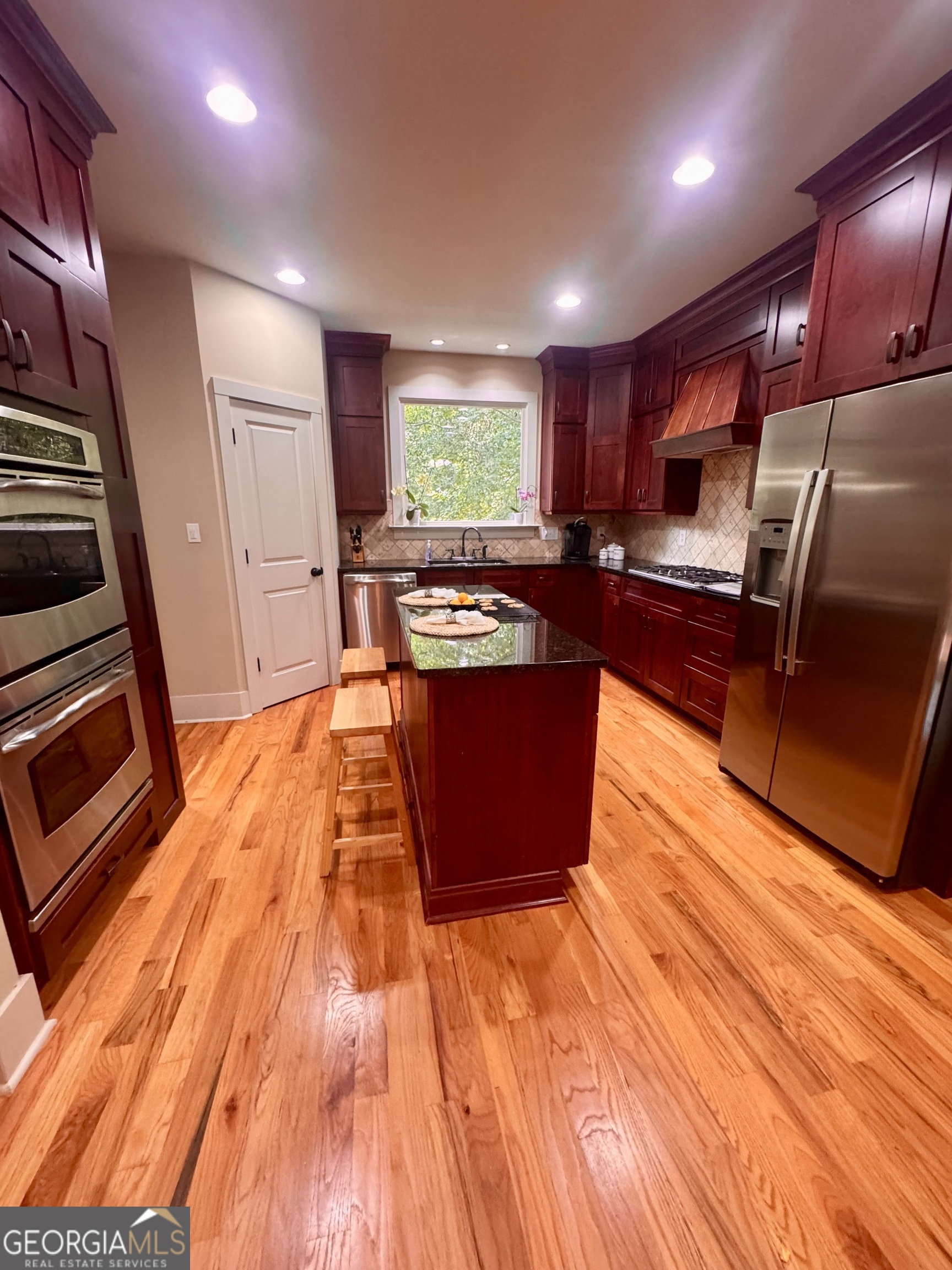Bogart, Georgia, 30622, United States, 6 Bedrooms Bedrooms, ,4 BathroomsBathrooms,Residential,For Sale,1792990