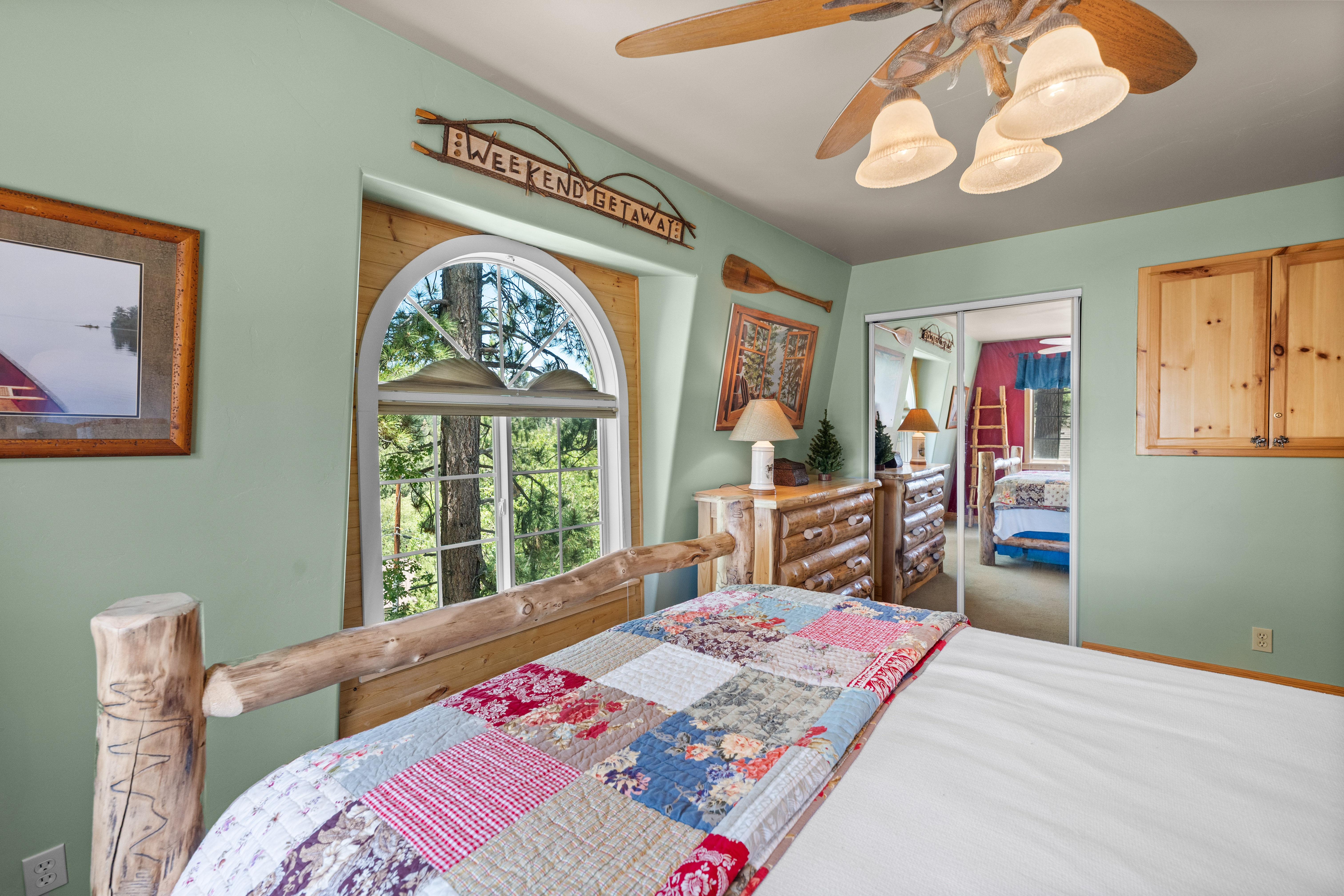  1099 Crags Lane, Fawnskin, CA 92333 - 物件實景