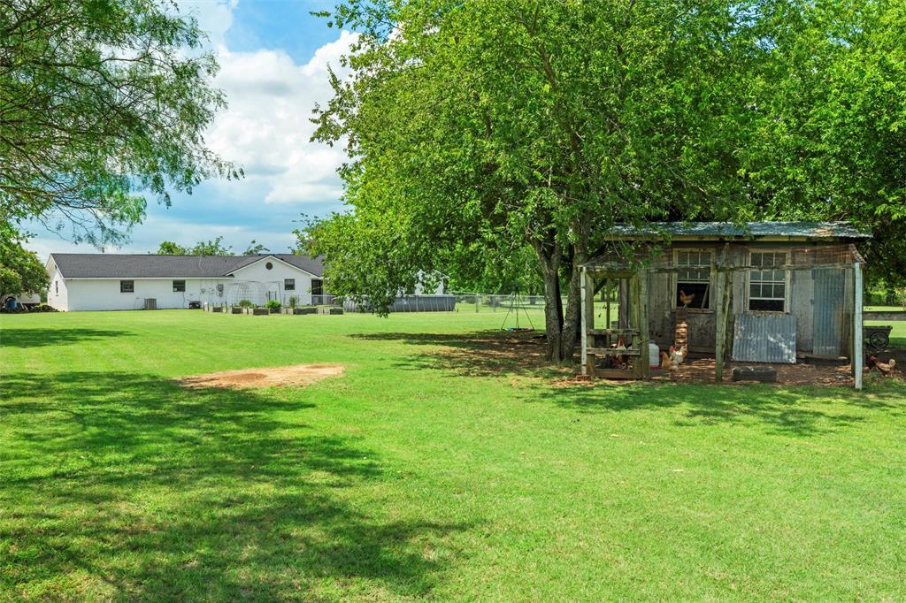 Whitney, Texas, 76692, United States, 4 Bedrooms Bedrooms, ,3 BathroomsBathrooms,Residential,For Sale,1890428