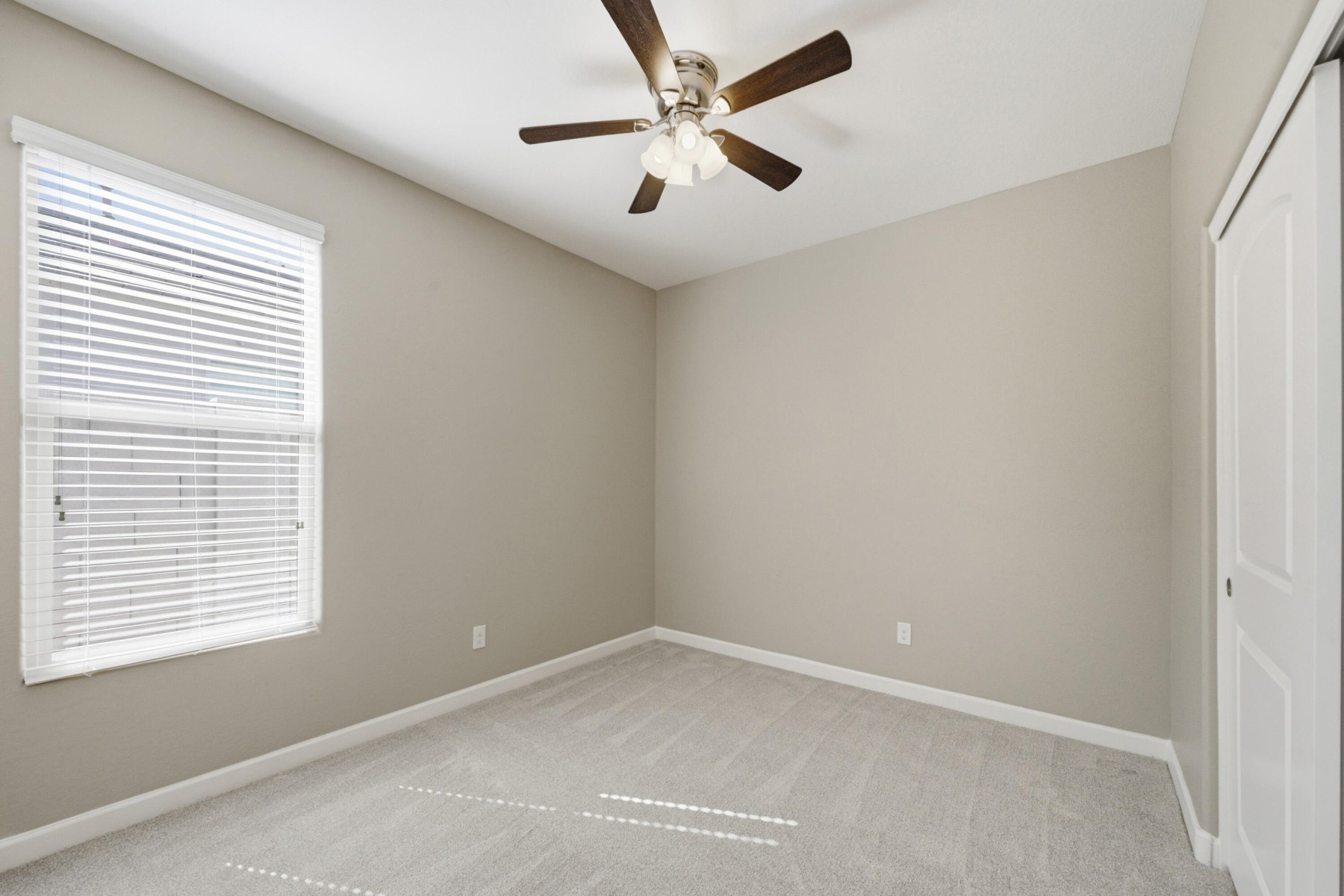  4071 W White Canyon Road  San Tan Valley, AZ - 物件實景