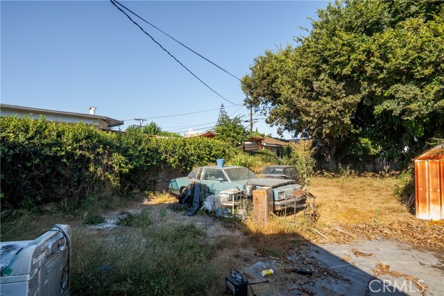 Los Angeles, California, 90018, United States, 2 Bedrooms Bedrooms, ,1 BathroomBathrooms,Residential,For Sale,1981345