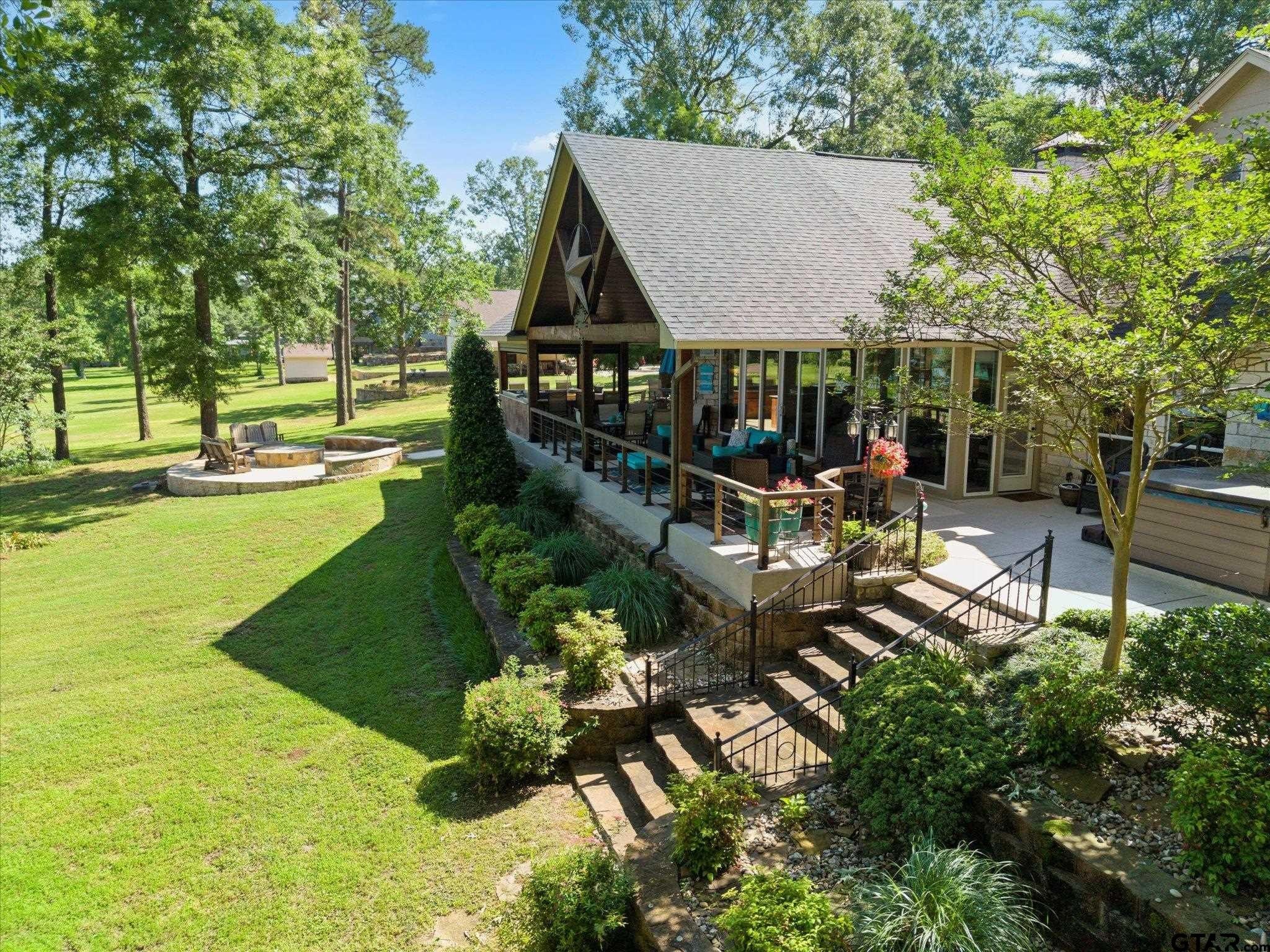 Pittsburg, Texas, 75686, United States, 4 Bedrooms Bedrooms, ,4 BathroomsBathrooms,Residential,For Sale,1983257