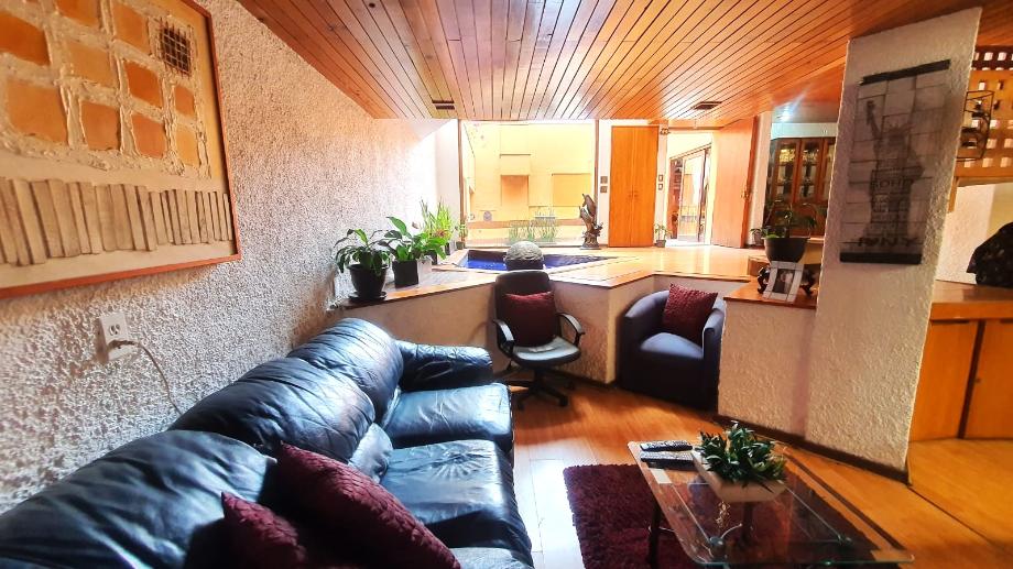 Ayuntamiento, Coyoacán, Ciudad de México, 04100, Mexico, 3 Bedrooms Bedrooms, ,2 BathroomsBathrooms,Residential,For Sale,Ayuntamiento,1460804